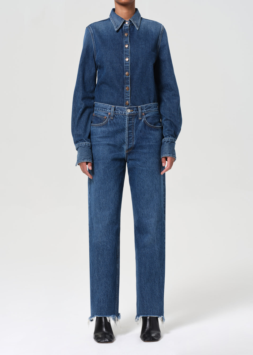 90's Mid Rise Straight in Fountain Front Full Body