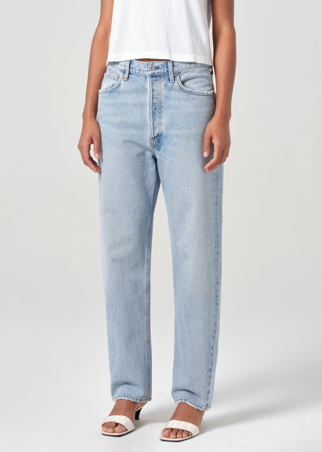 90S Jean Mid Rise Loose Fit in Force close up