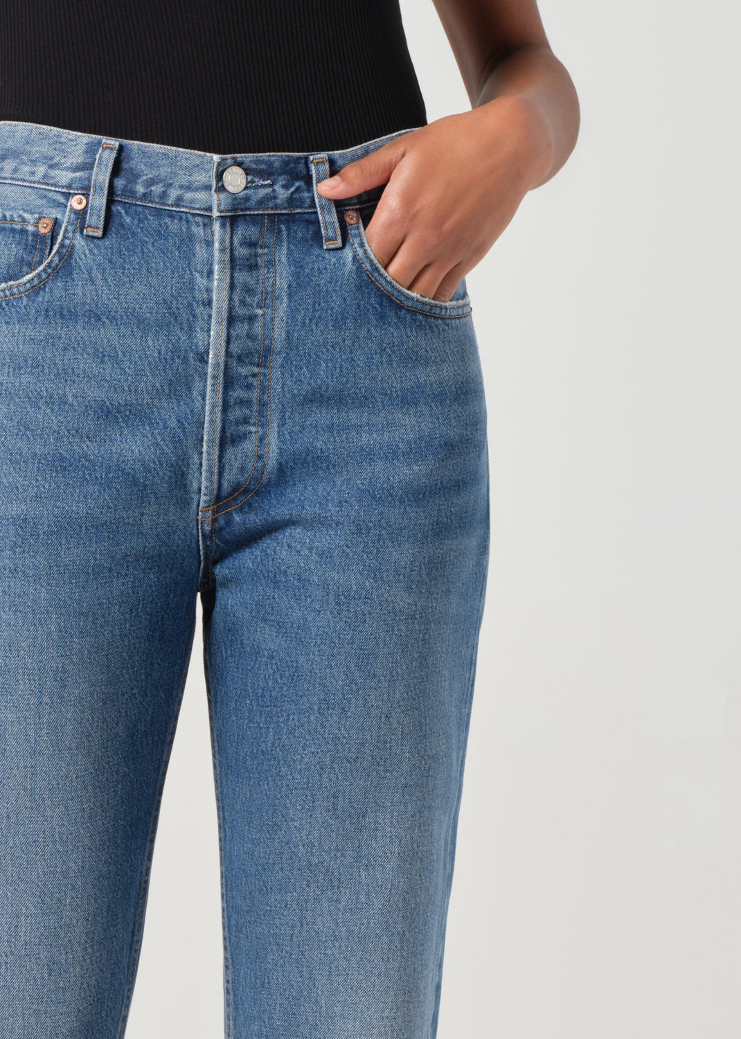 90's Pinch Waist High Rise Straight in Essence close up