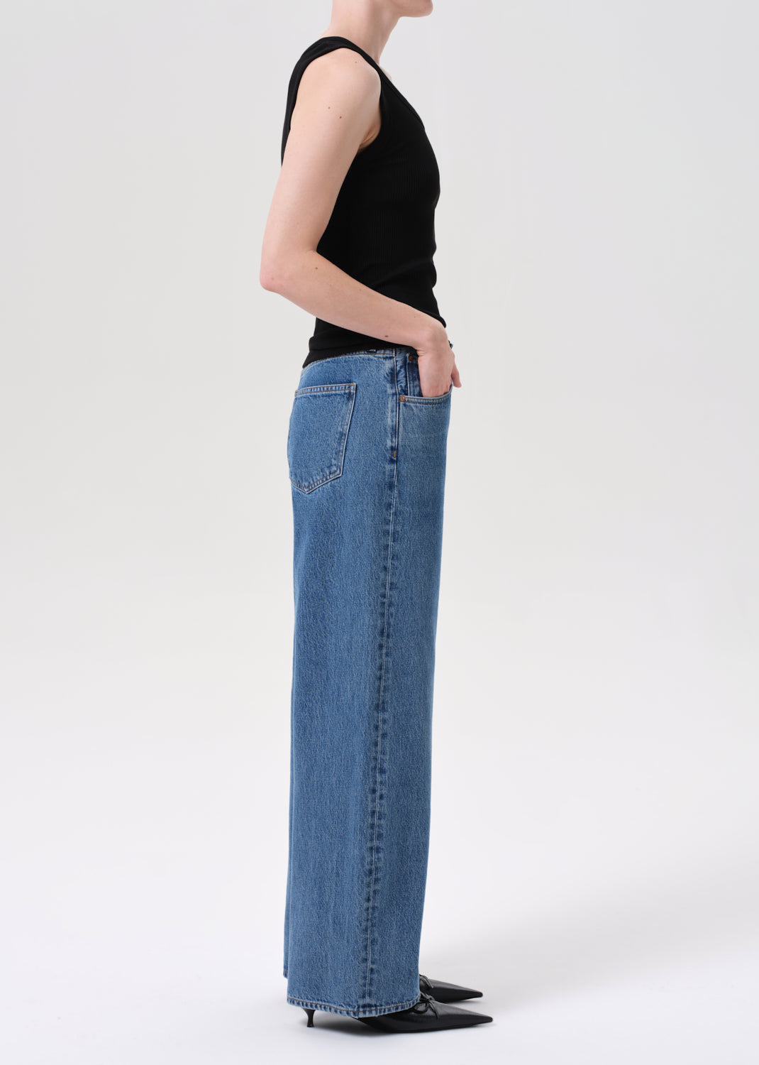 Low Curve Jean in Myth Side