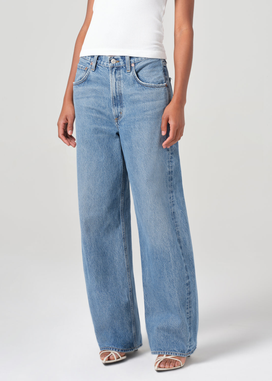 Low Curve Jean in Fairway close up