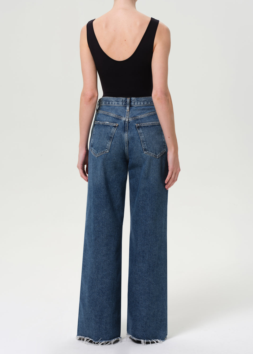 Dame High Rise Wide Leg No Cuff in Control back