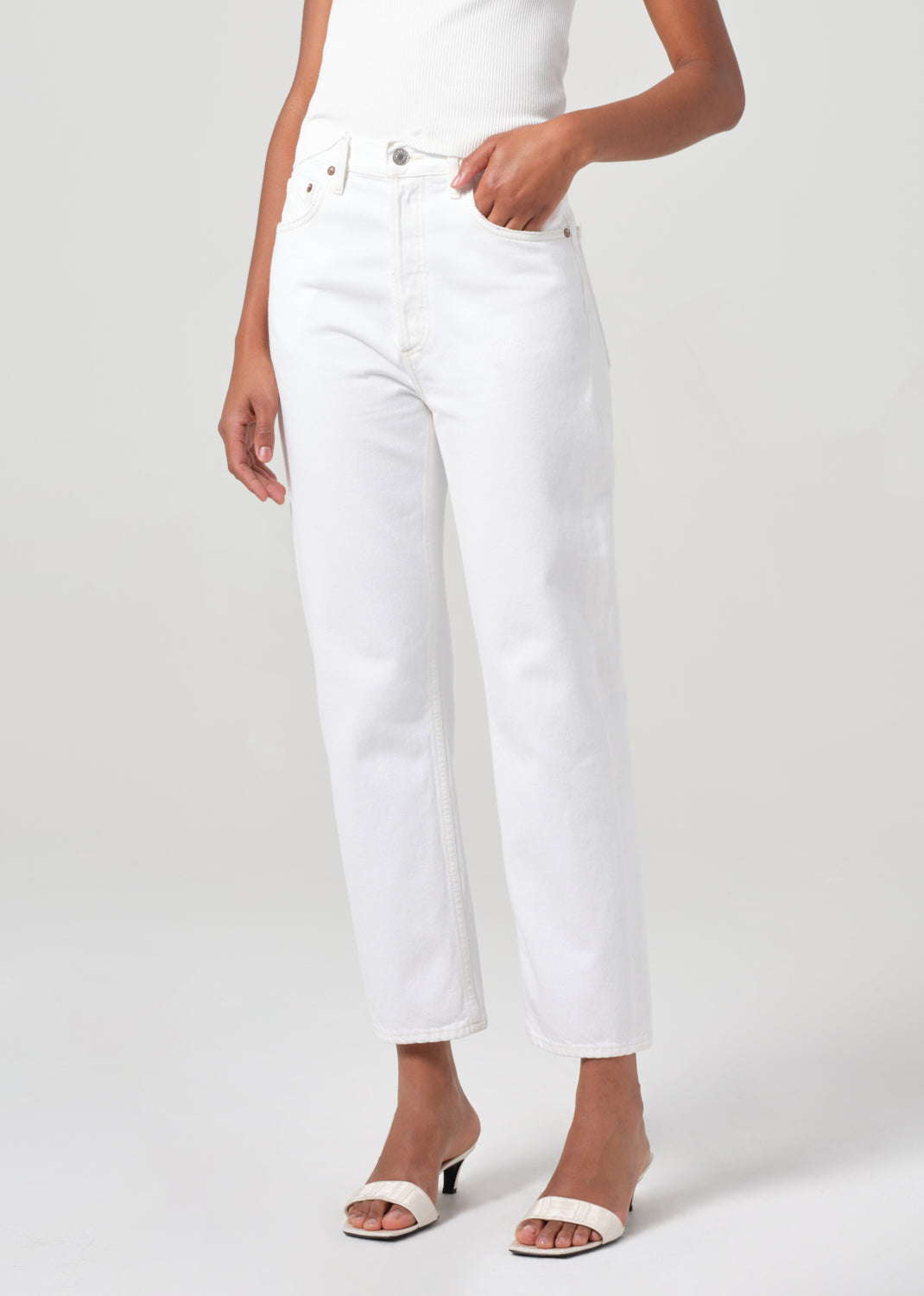 90'S Pinch Waist Crop in Marshmallow close up
