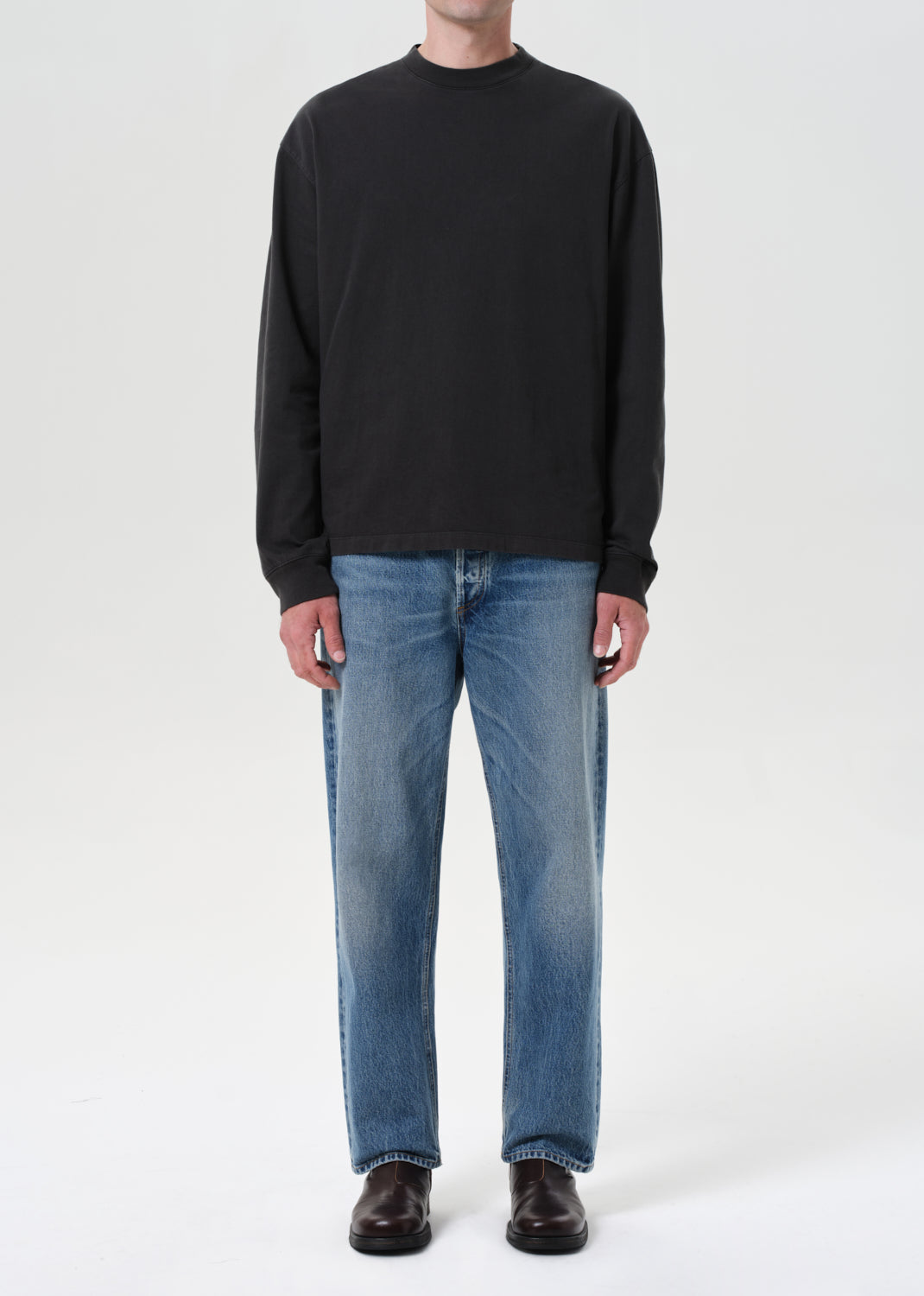 90s Jean in Friction Full Body