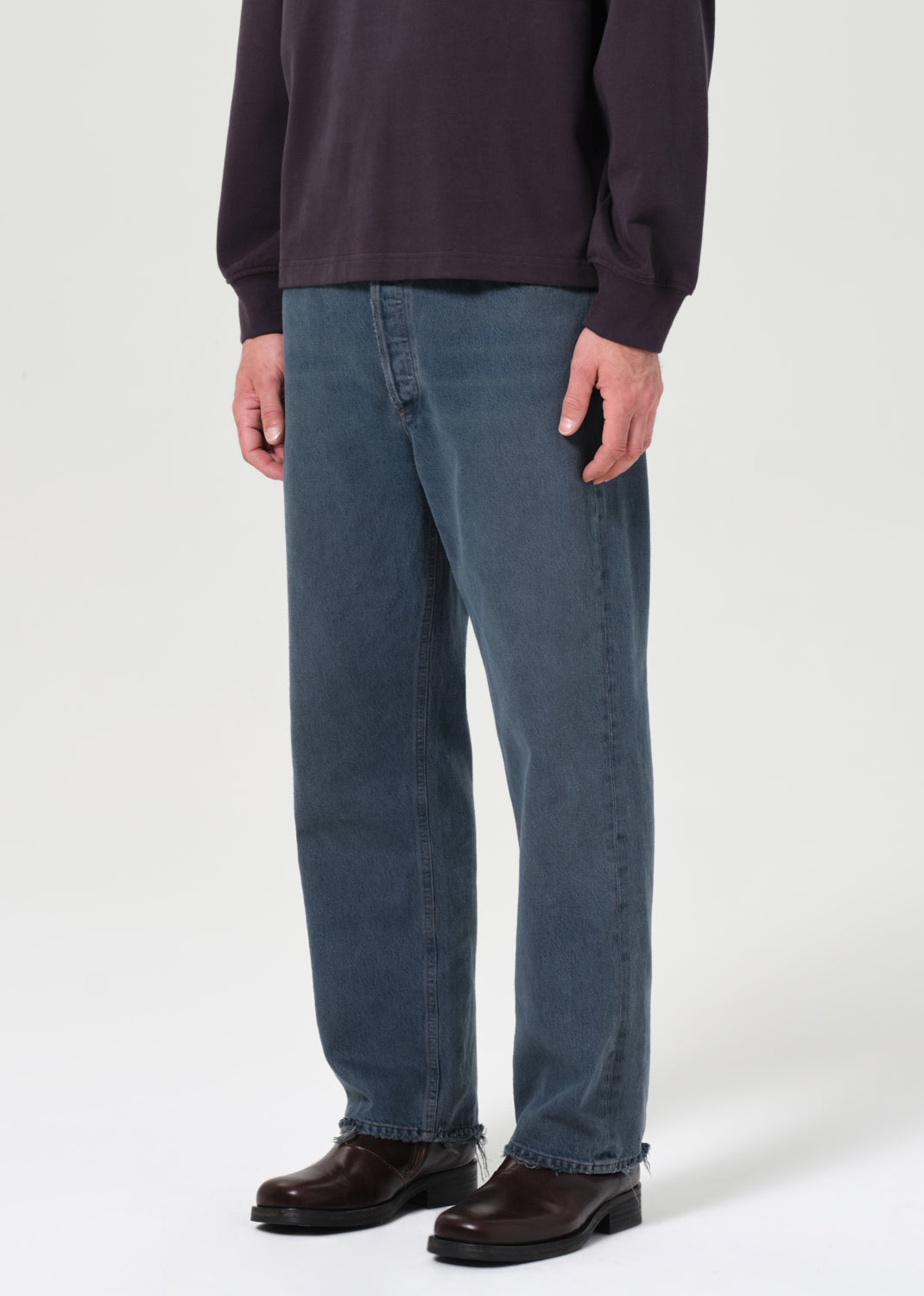 90s Jean in Prism Close Up