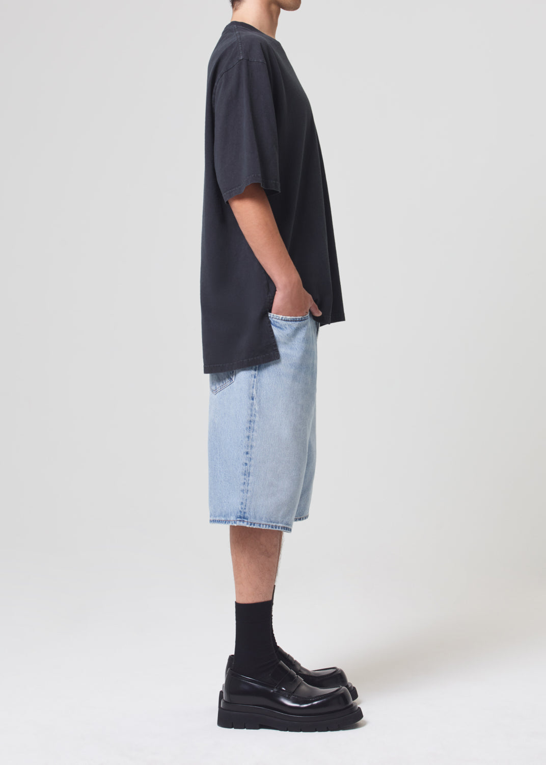 skate short force side