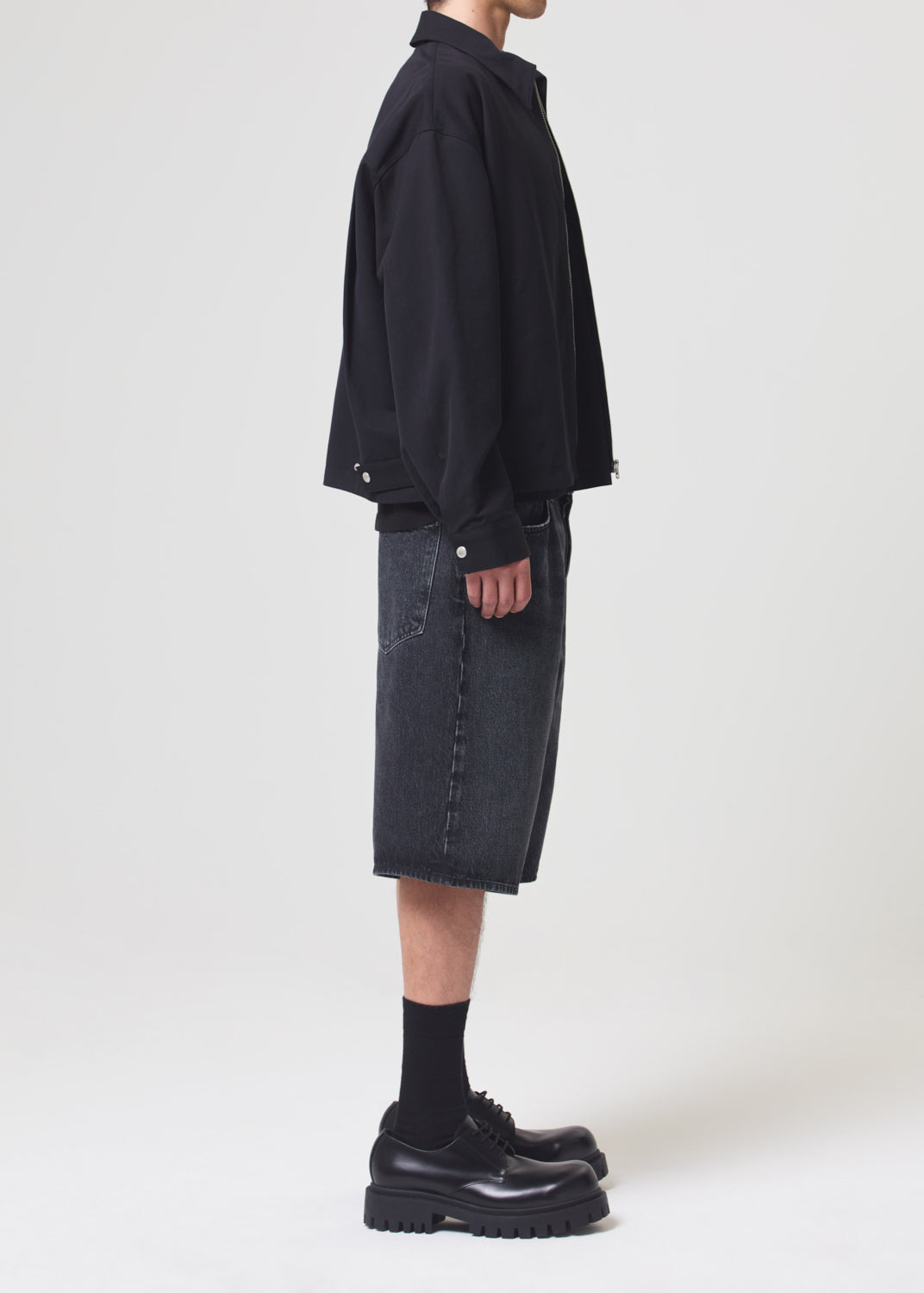 Skate Short in Paradox