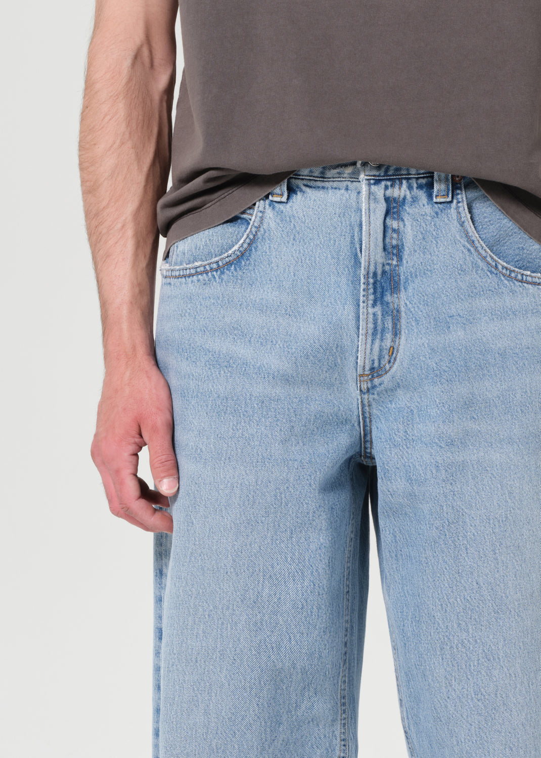 Fusion Jean in Force Close Up