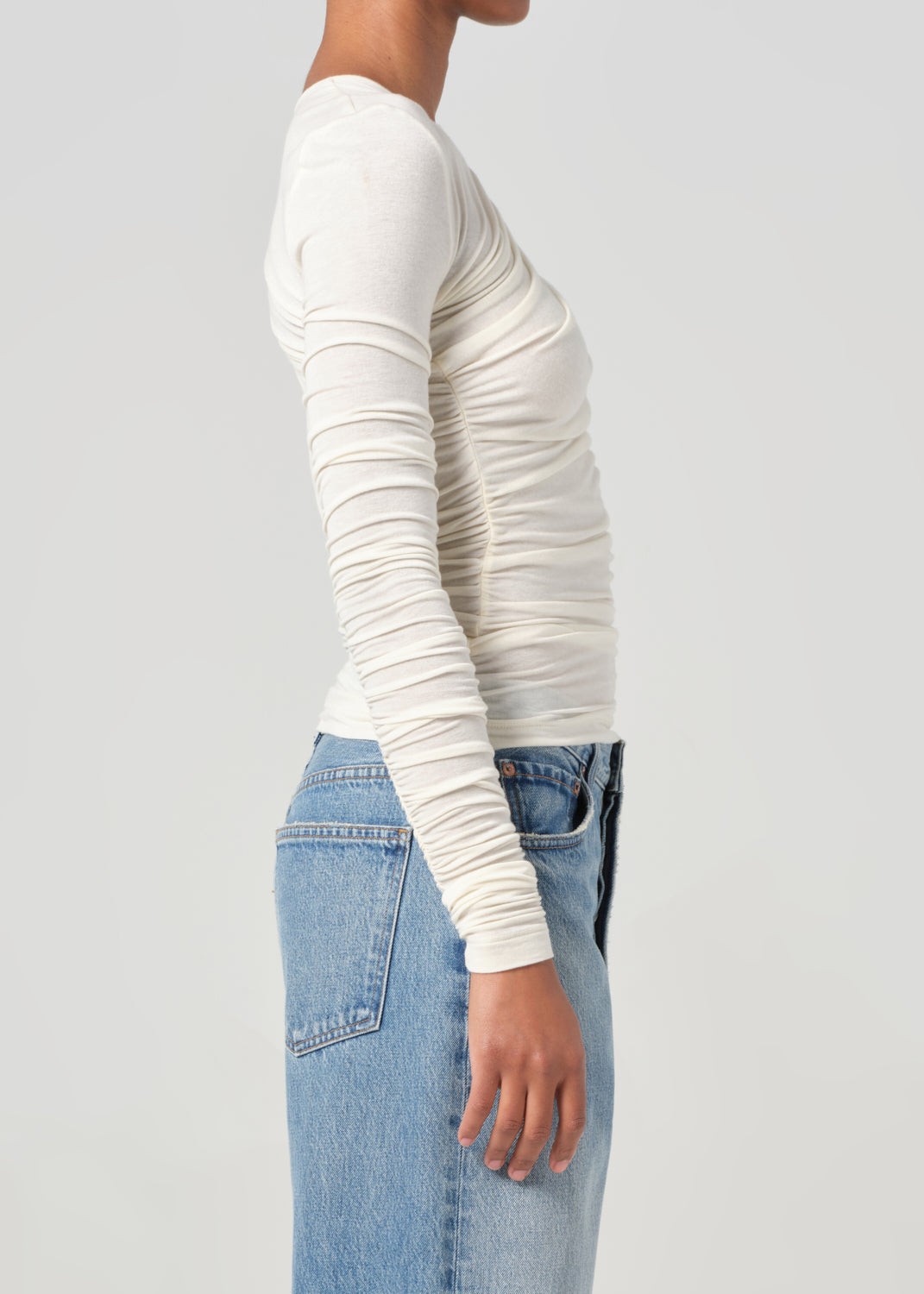 Tania Twist Tee in Oat Milk