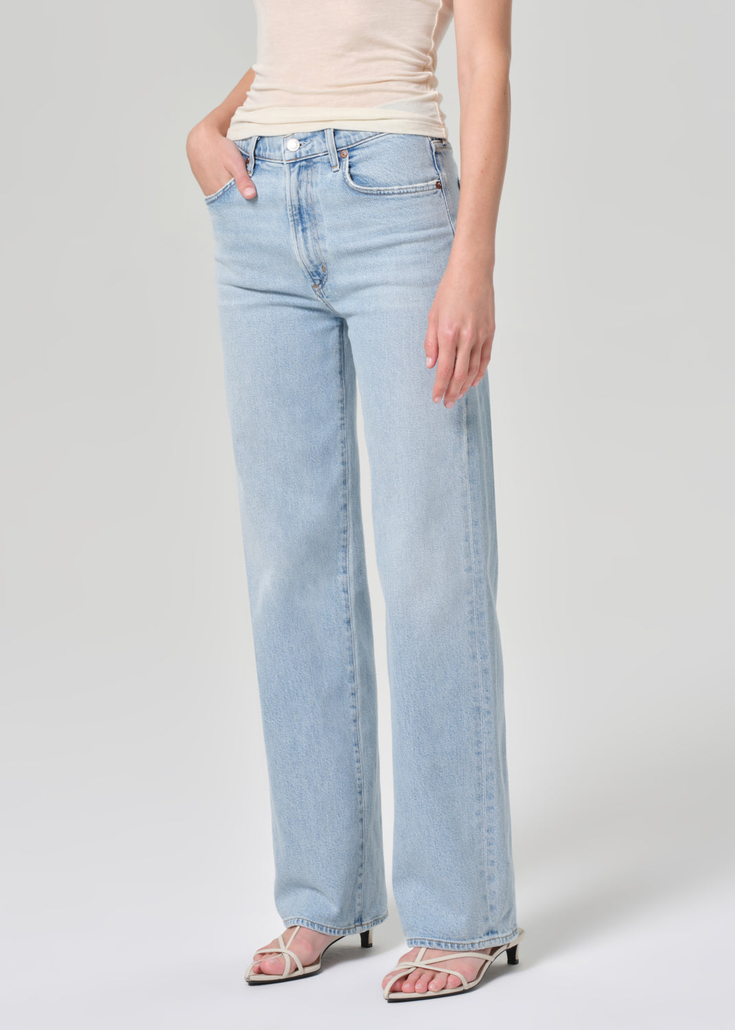 Harper Straight Jean (Stretch) in Beam close up
