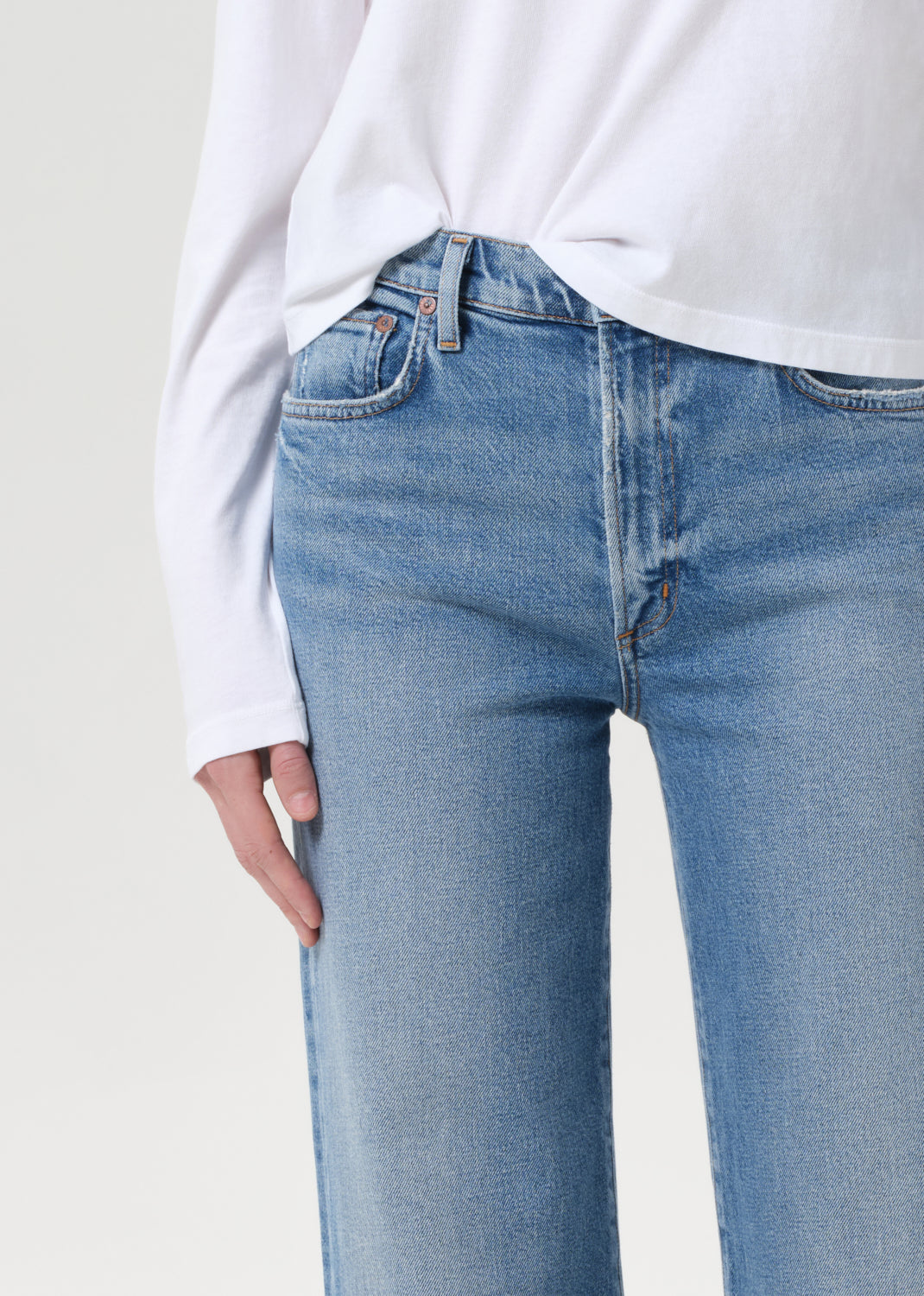 Harper Jean Forum close up