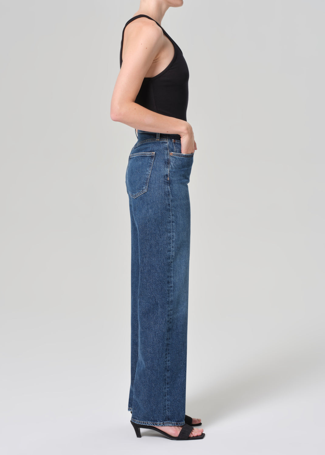 Harper Straight Jean (Stretch) in Tempo side