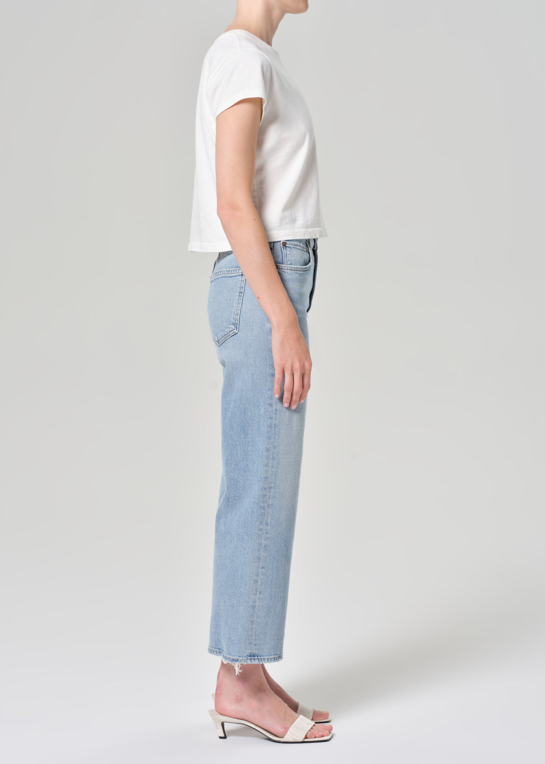 Harper Crop Jean in Formula side