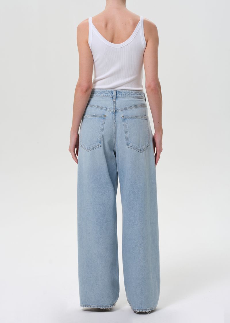 Vana Fold Jean in Spark back