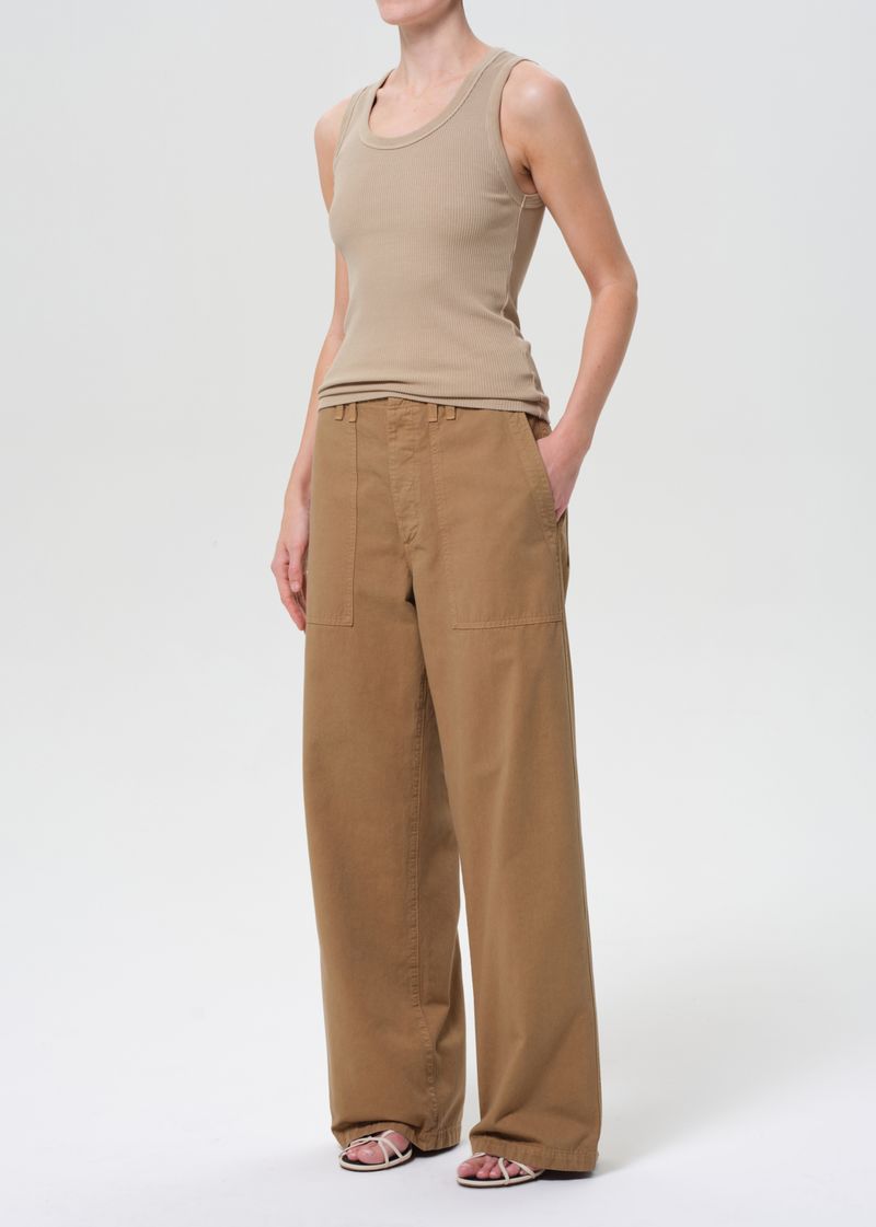 Poppy Scoop Neck Tank in Gum close up