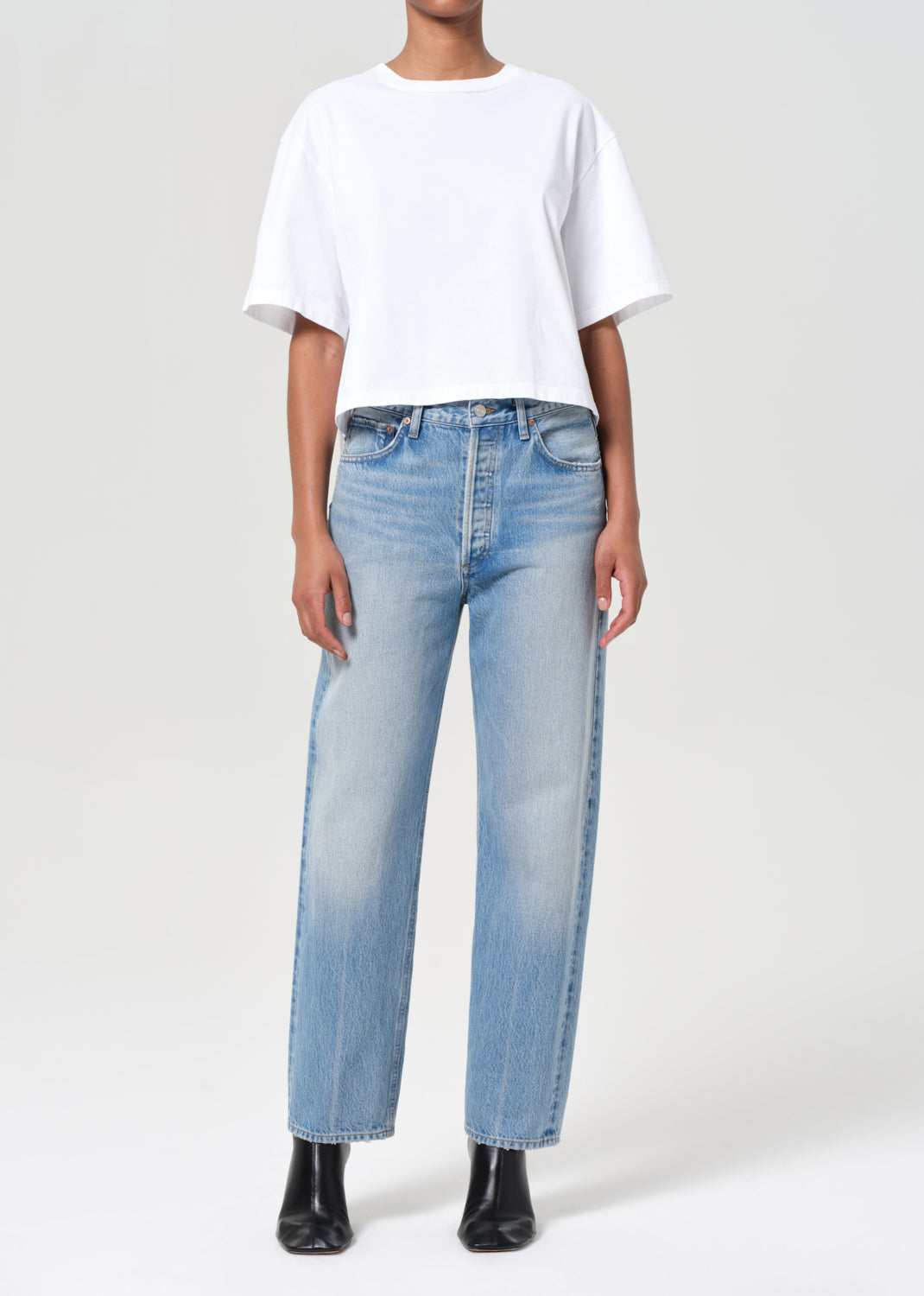 90s Jean in Vault Full Body