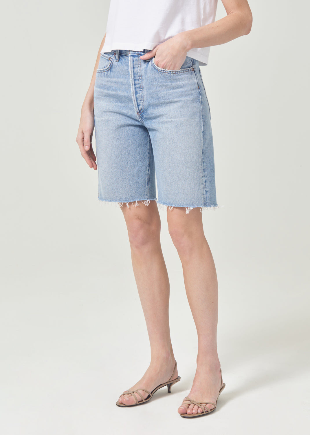 90's Mid Rise Loose Short in Riptide