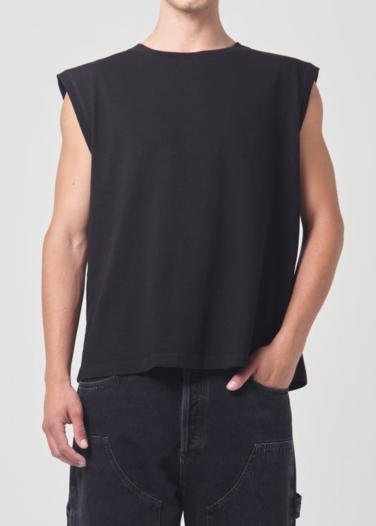 Seth Muscle Tee in Black front