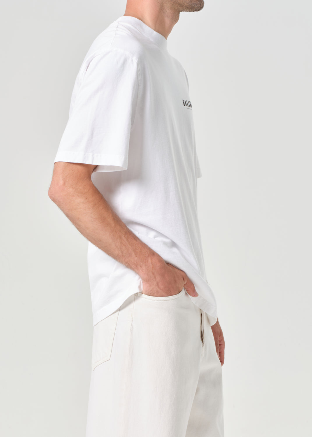 AGOLDE / RSVP Gallery S/S Tee in White / Black