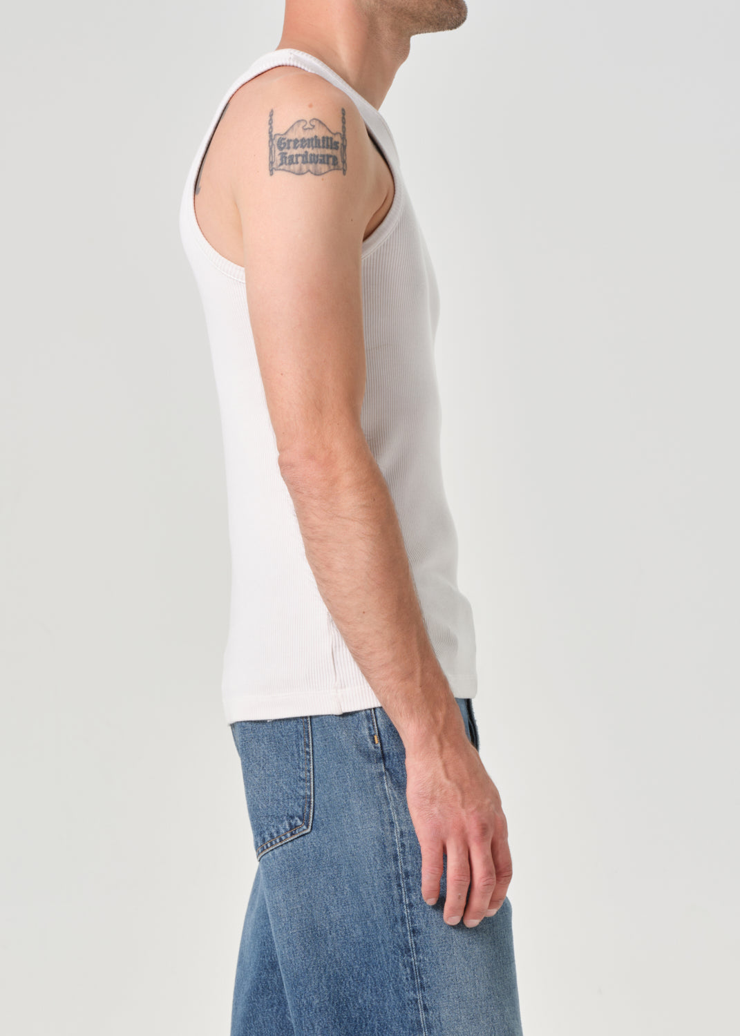 Viggo Tank in Powder