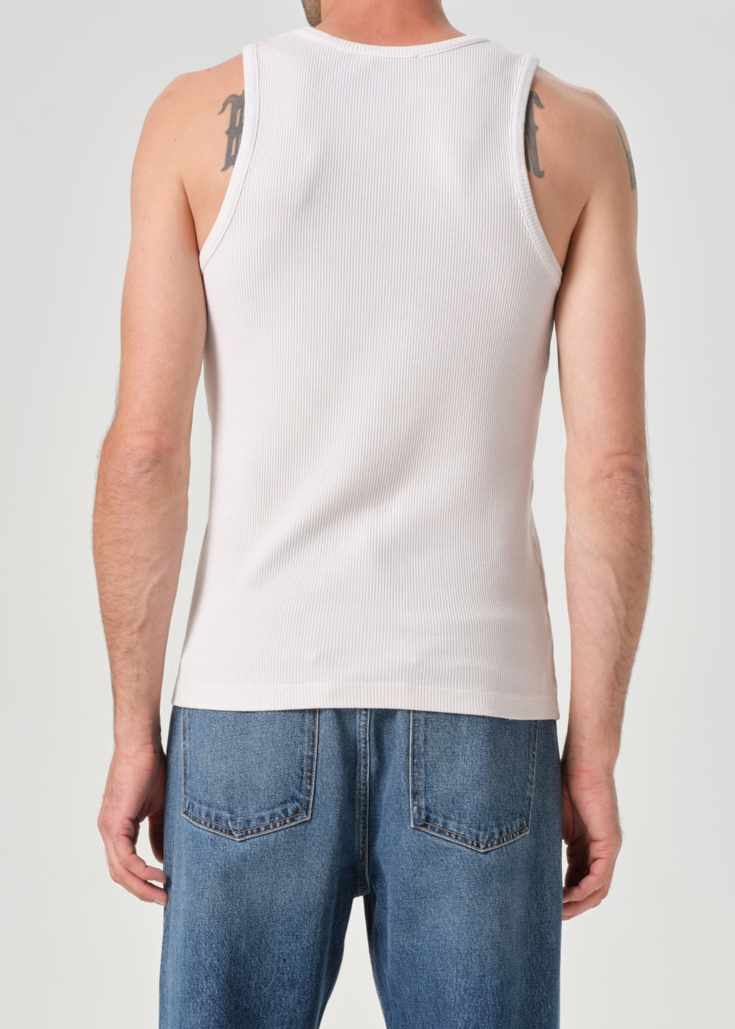 Viggo Tank in Powder