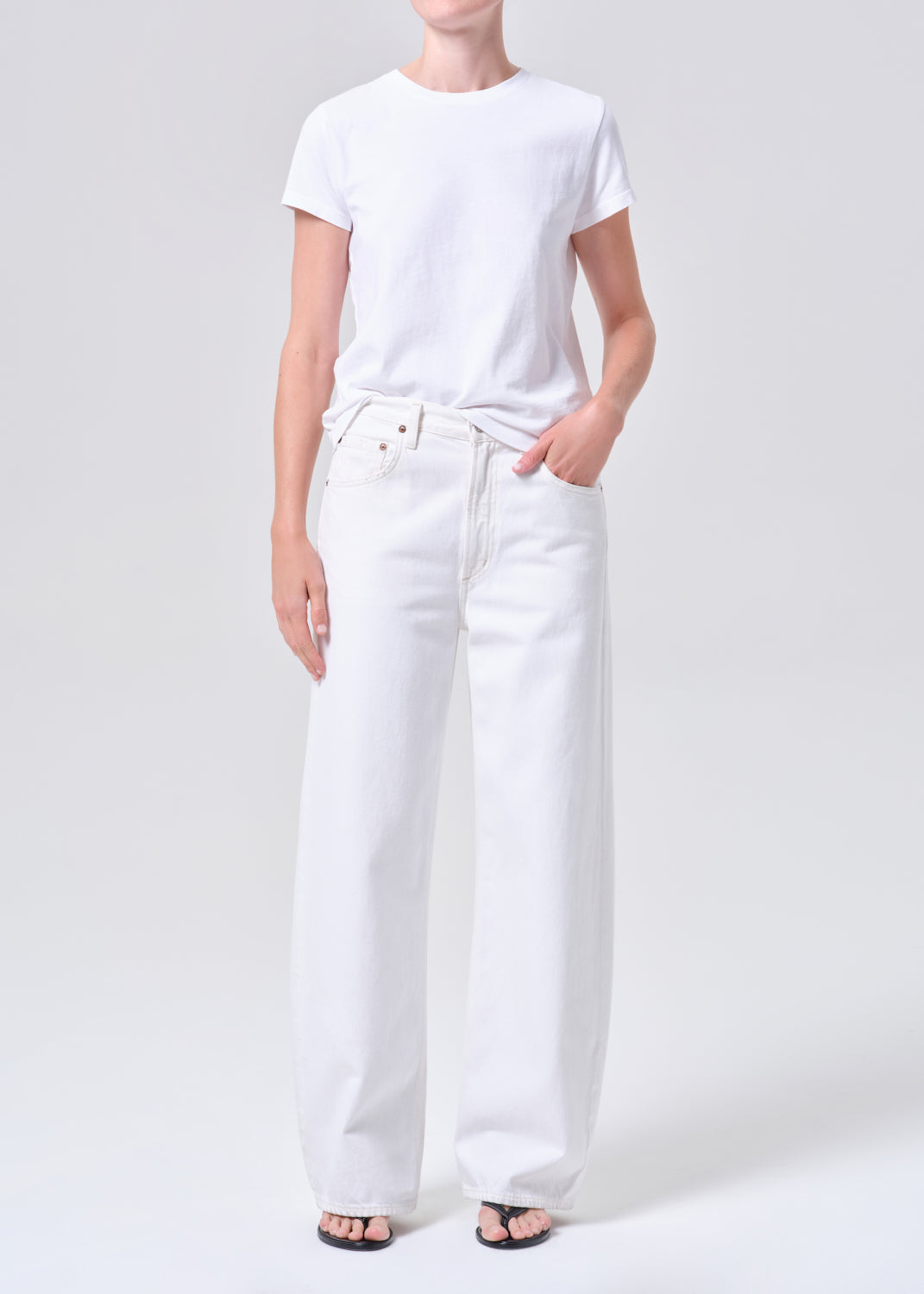 Low Curve Jean in Milkshake