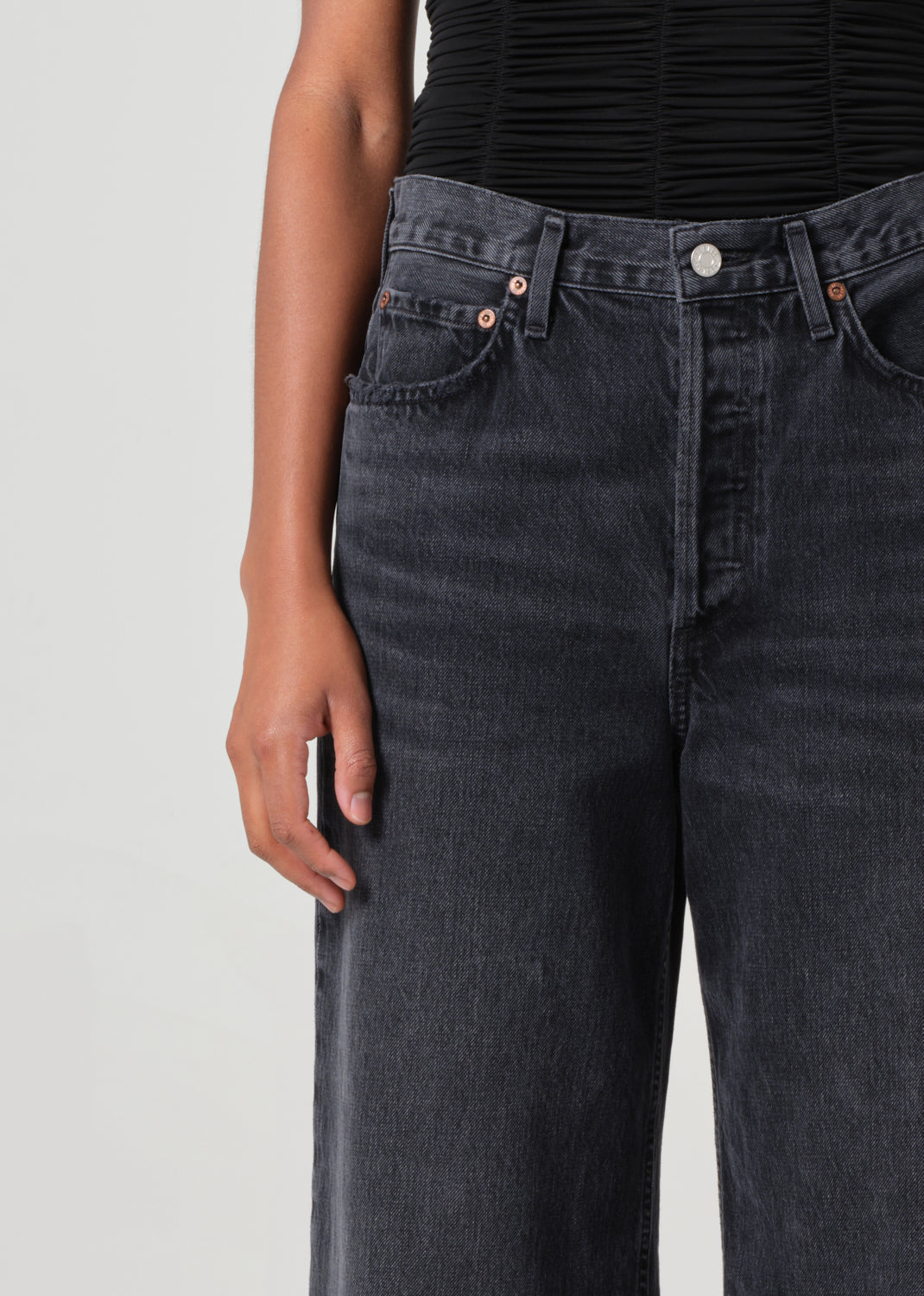 Dame High Rise Wide Leg No Cuff in Hitch close up