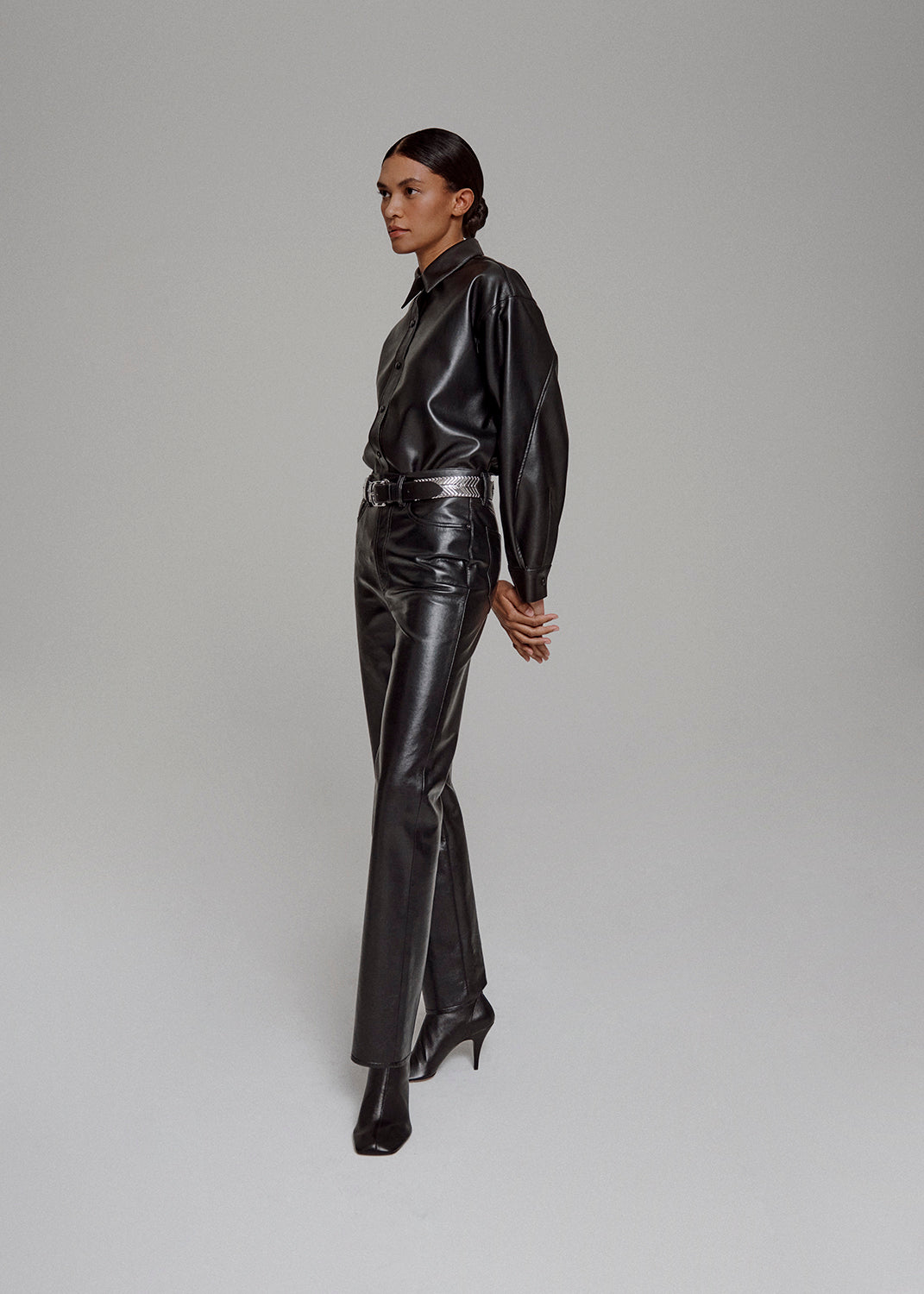 Recycled Leather 90's Pinch Waist Long in Detox