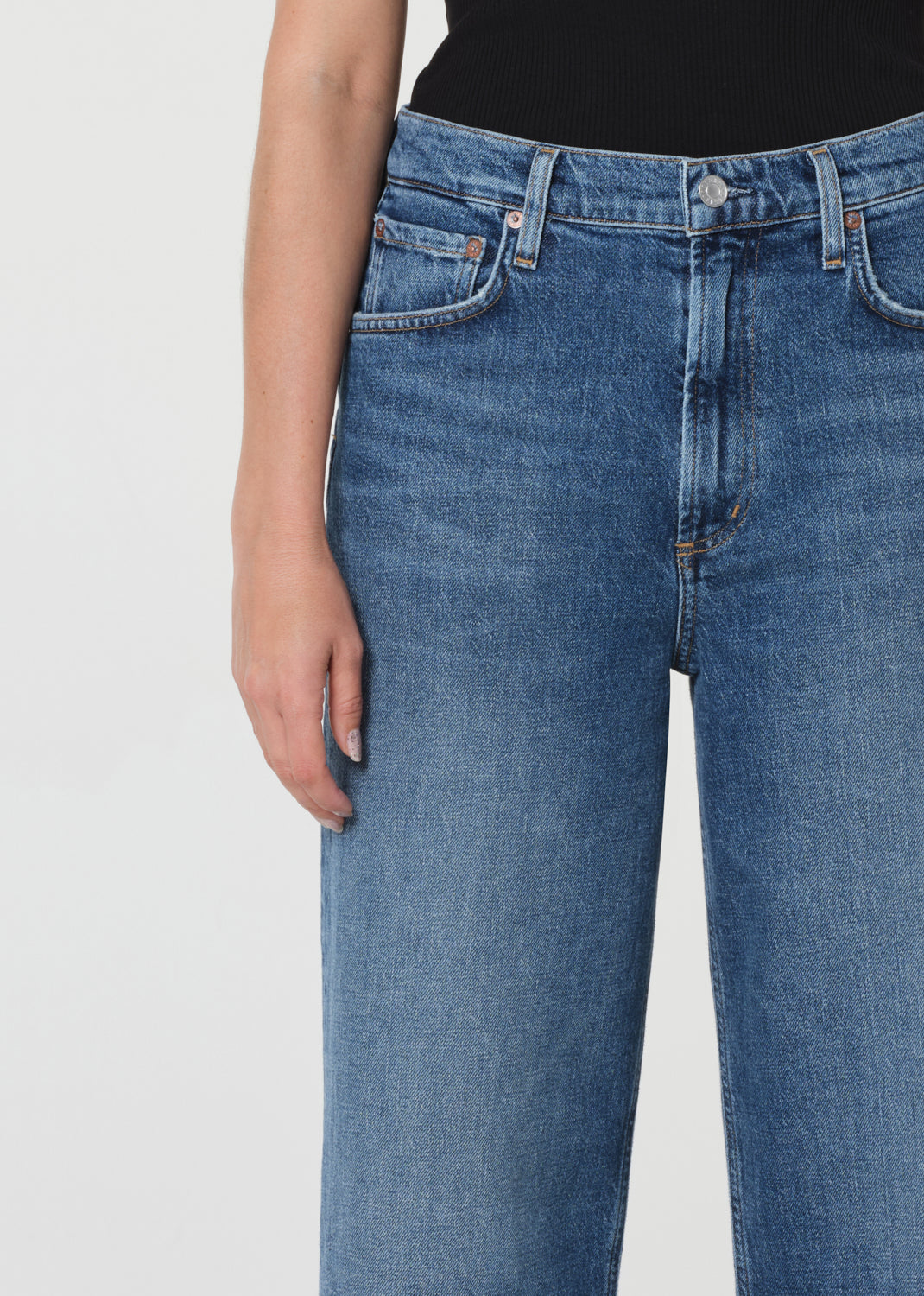 Ren Jean Petite in Chord Close Up
