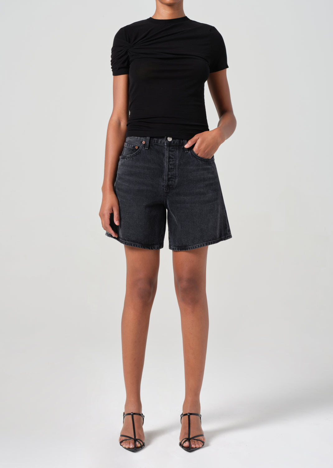 Dame Short in Hitch front