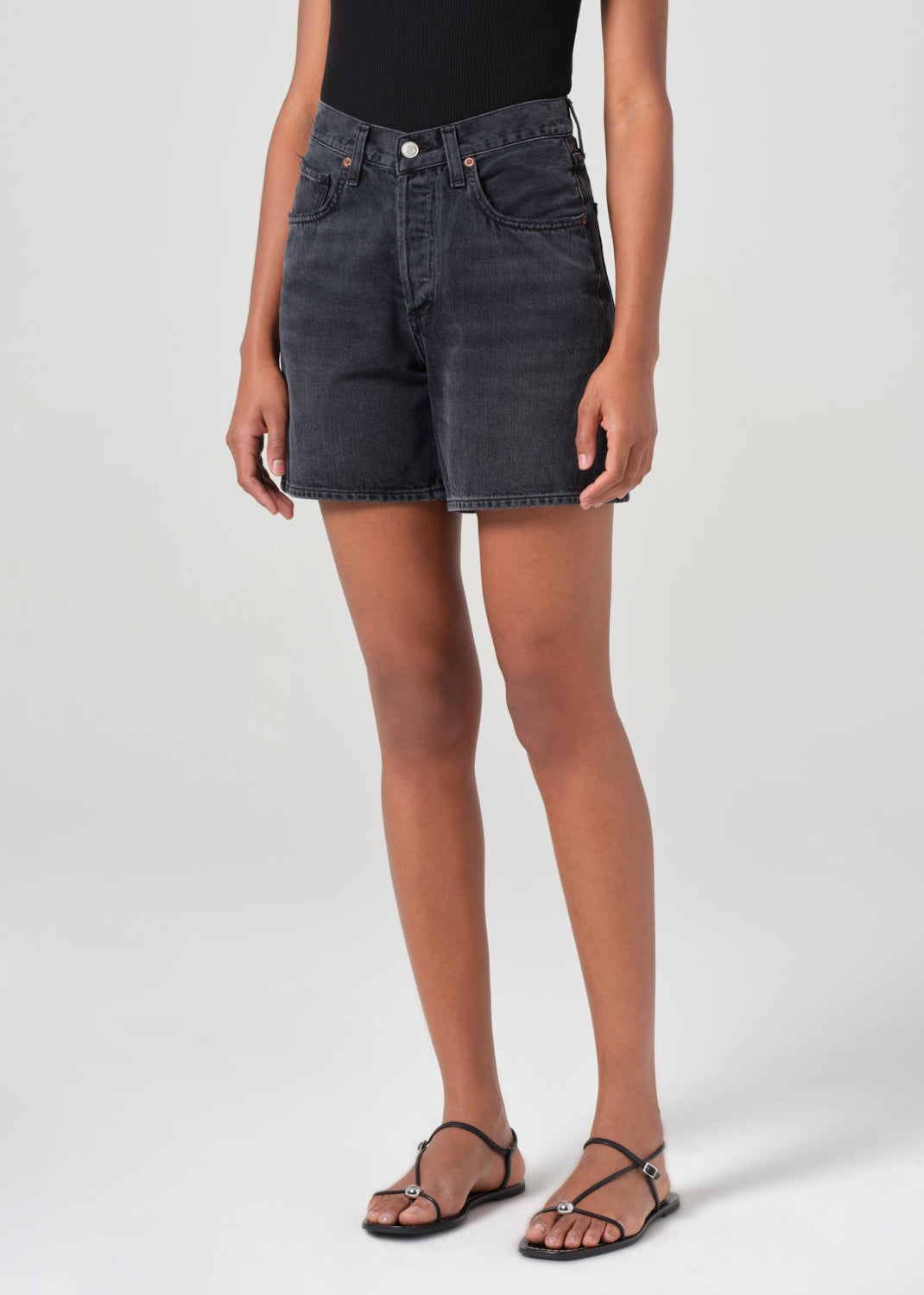 V-Waist Short in Bounce