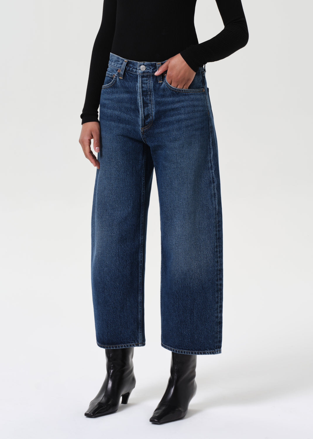 Arc Jean in Shortwave Front