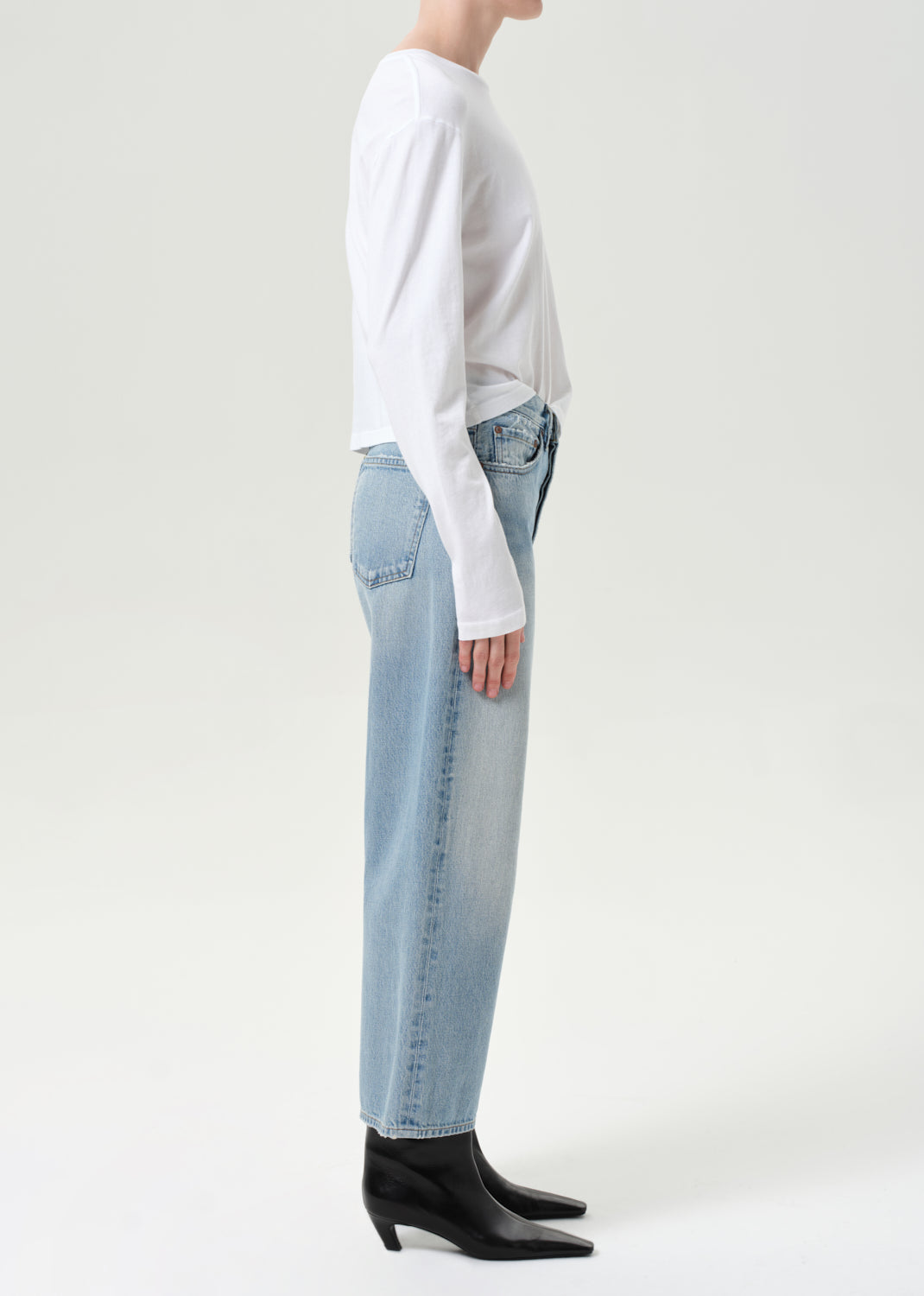 Arc Jean in Orten Side