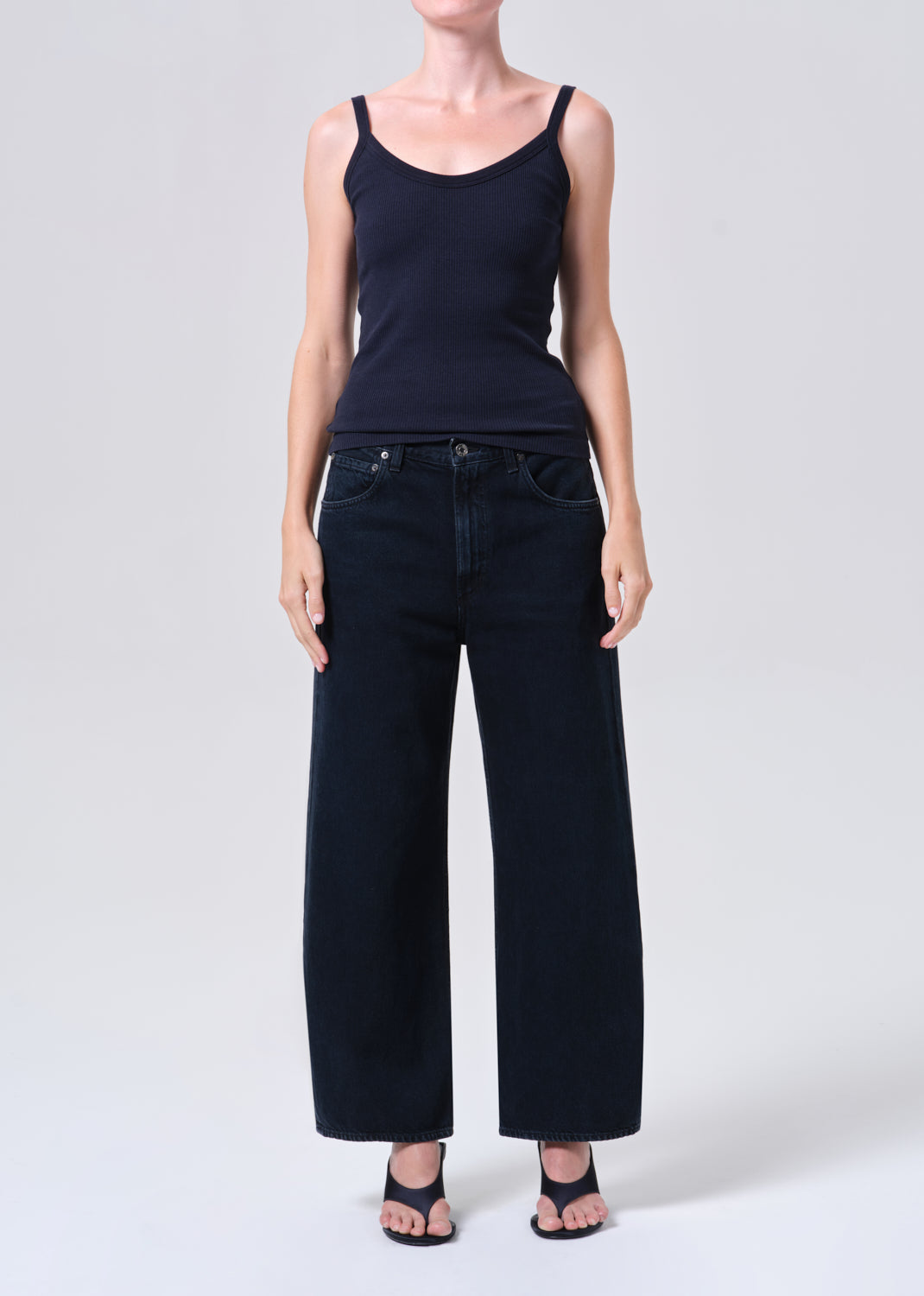 Low Curve Crop Jean (Weightless) in Crushed