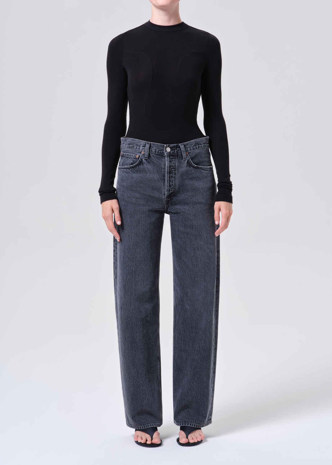 Arc Jean 32" in Symbolic