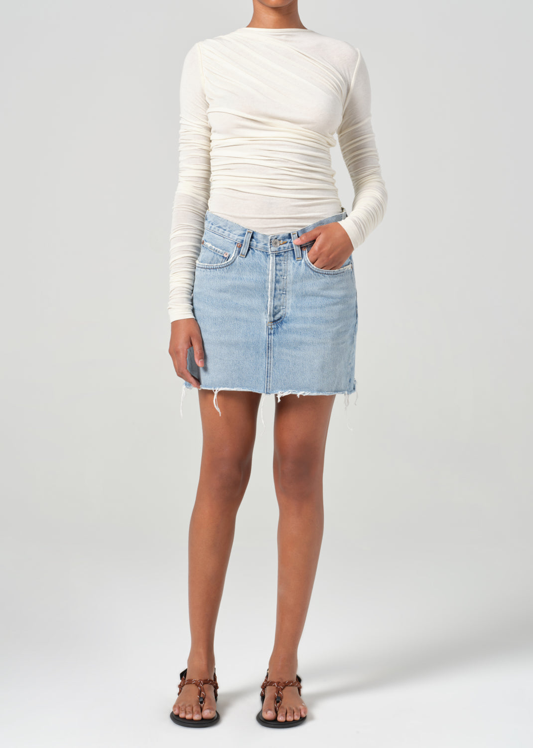 V-Waist Mini Skirt in Force front