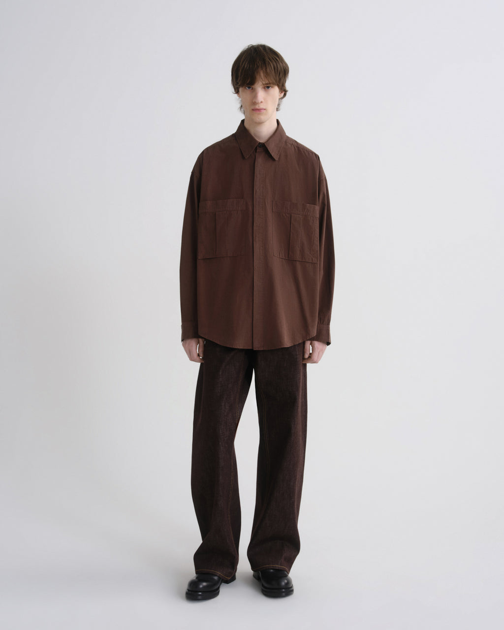 brown dress shirt with black pants AGOLDE Clark Select your size:EU 42 - US 9 Exudes sophistication and ease fc:ProductLine:DRESS Millie Bobby Brown Wows