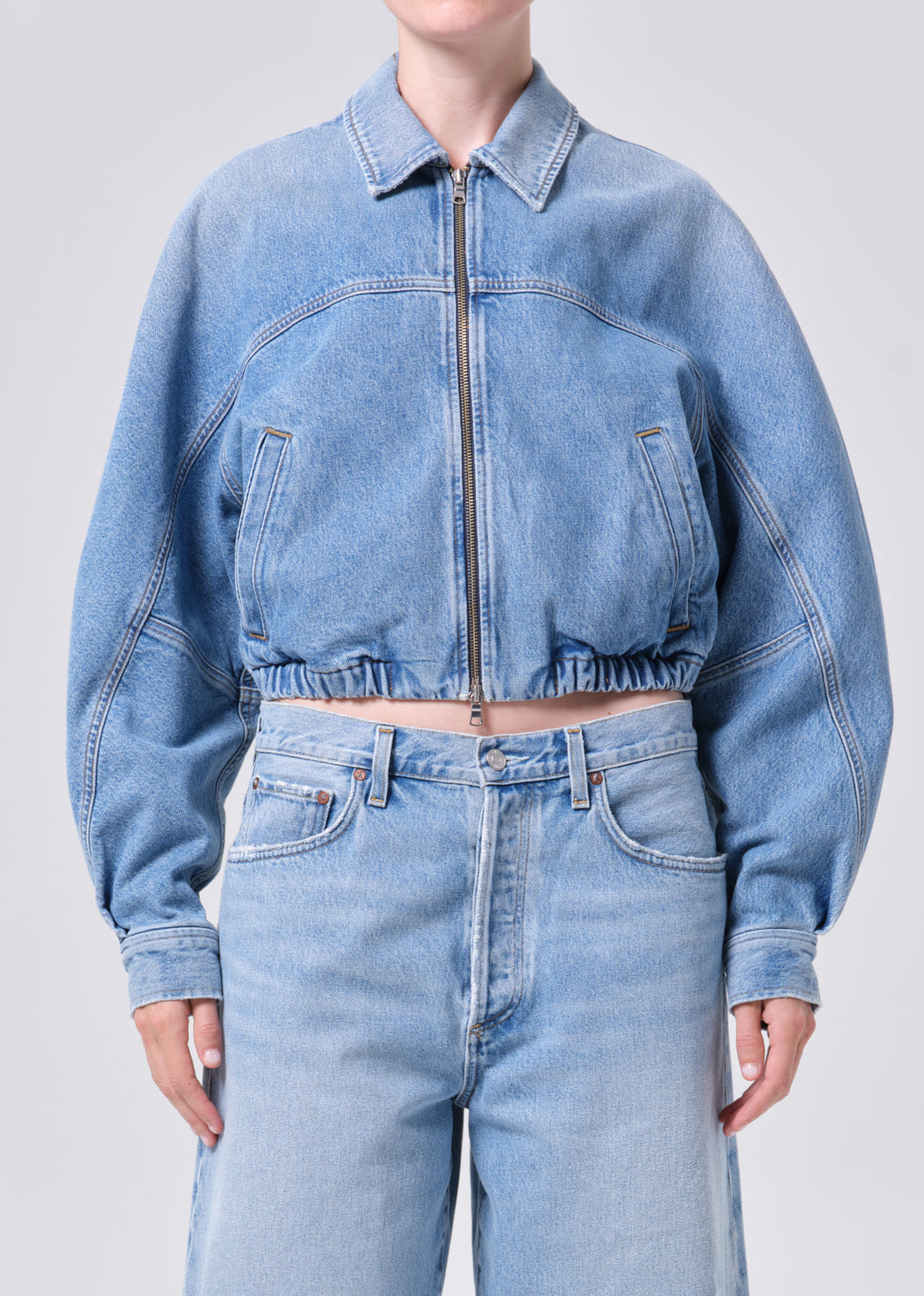 Dixon Bomber in Outbreak