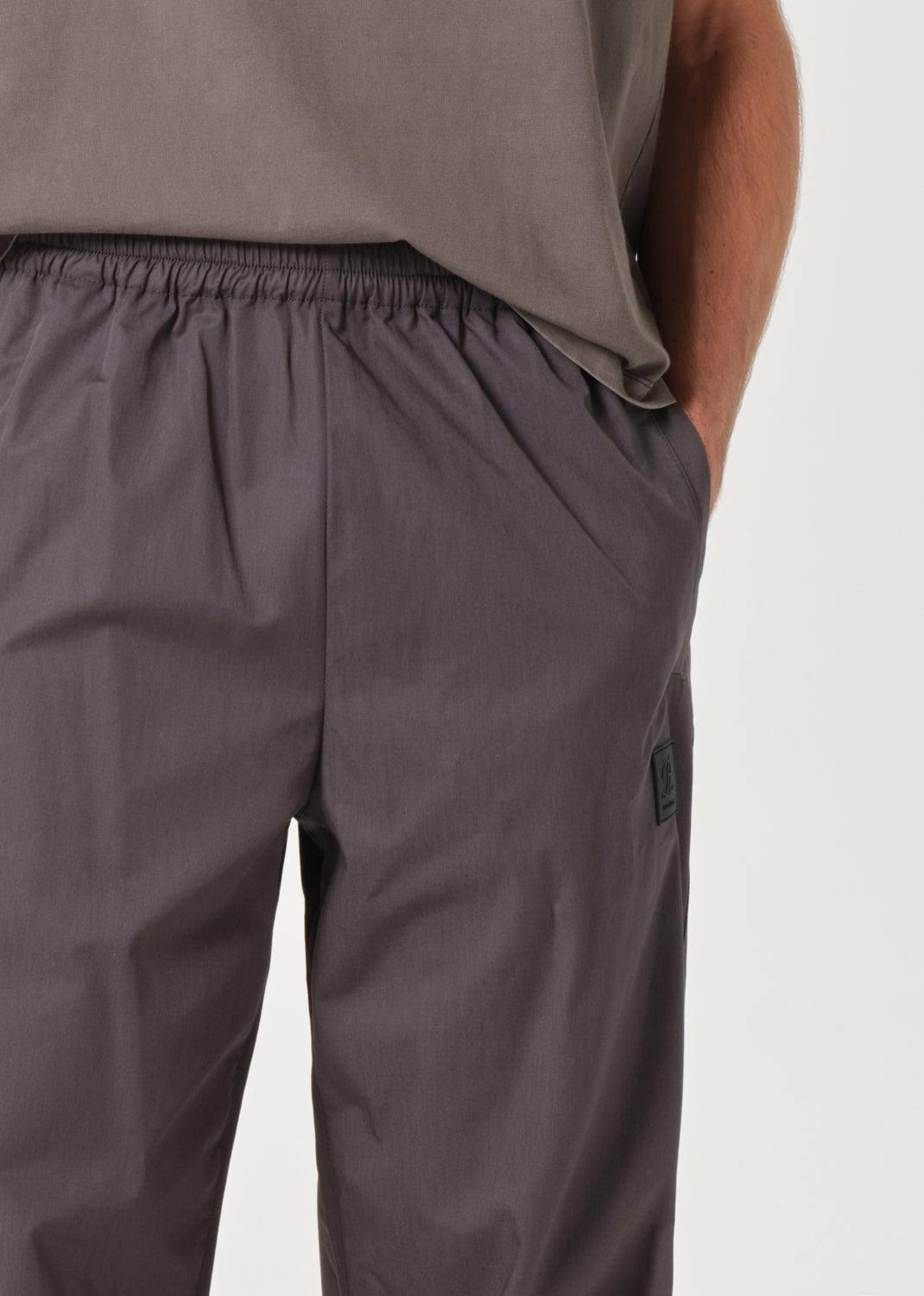 AGOLDE / RSVP Harrier Track Pant in Graphite