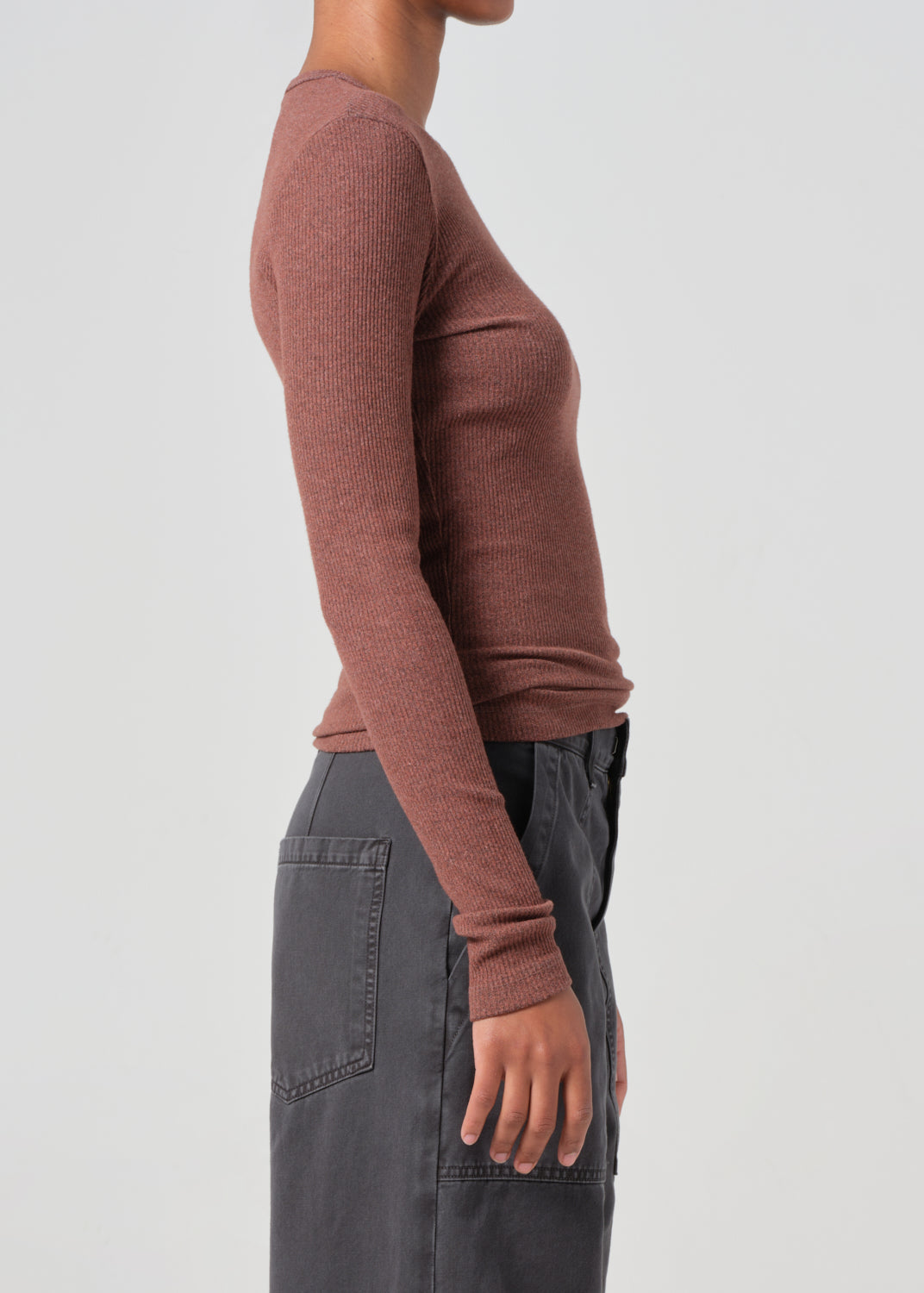 Delphi Slim Tee in Gingersnap