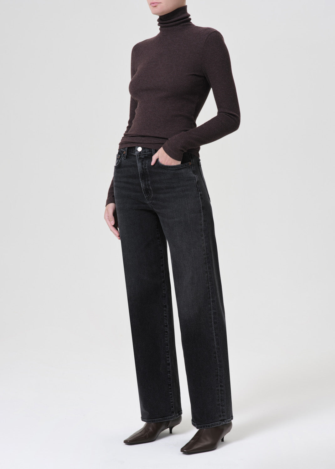 Pascale Turtleneck in Fox front