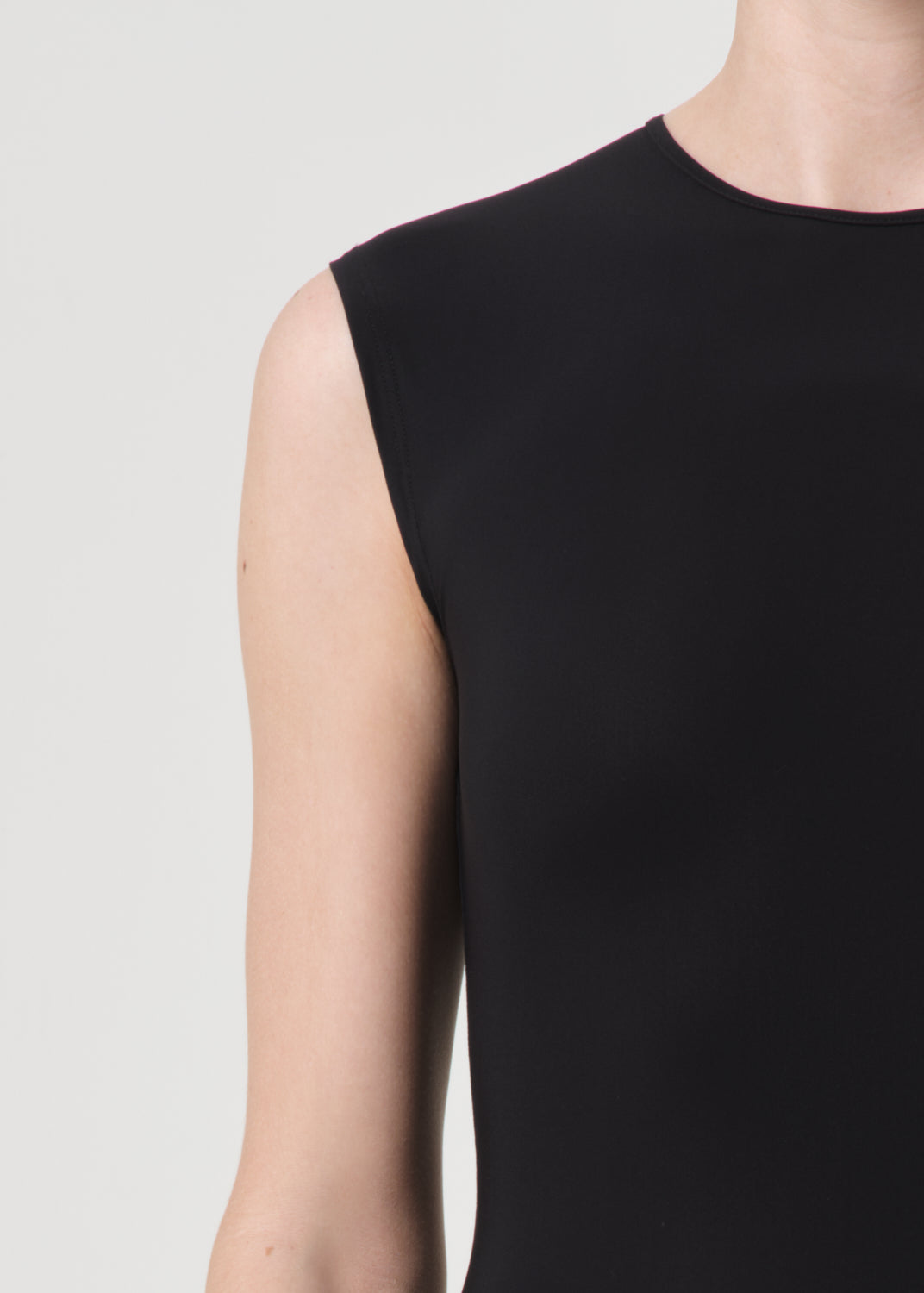 Aura Sleeveless Bodysuit in Black detail