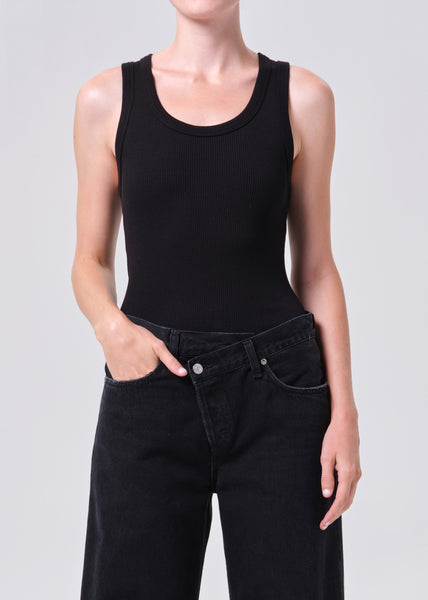 新品　【AGOLDE/エーゴールドイー】 POPPY TANK ブラック Poppy Tank in Black – AGOLDE