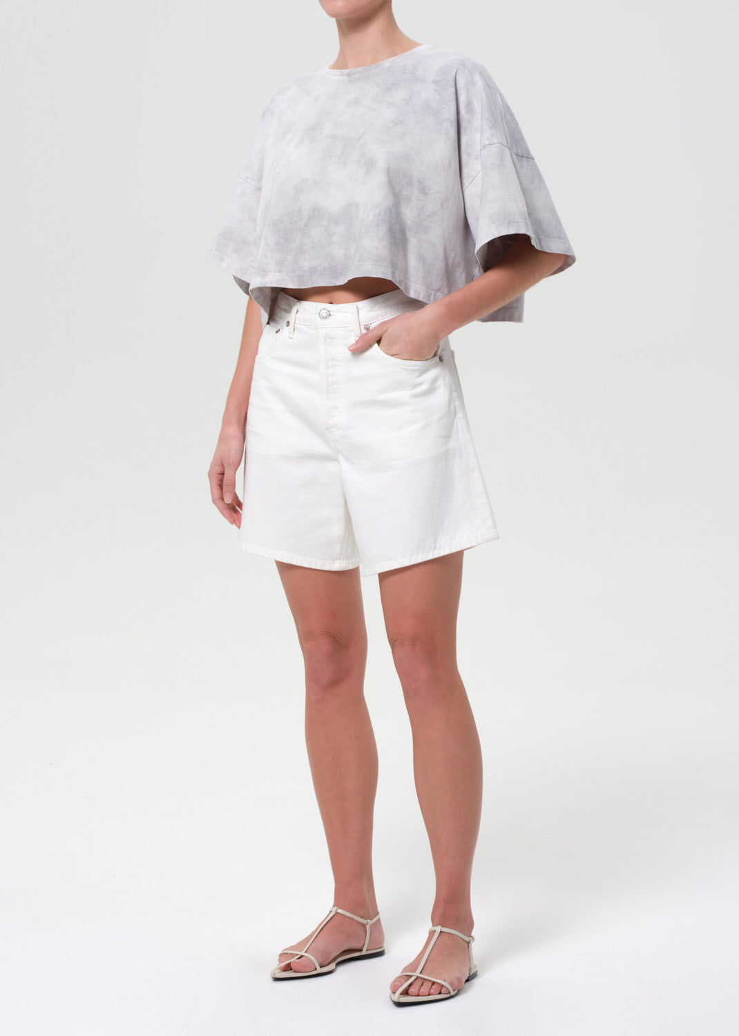 Arli Oversized Cropped Tee in Turbine close up