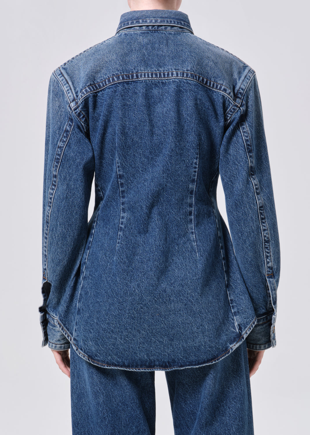 Wilma Shirt in Form – AGOLDE