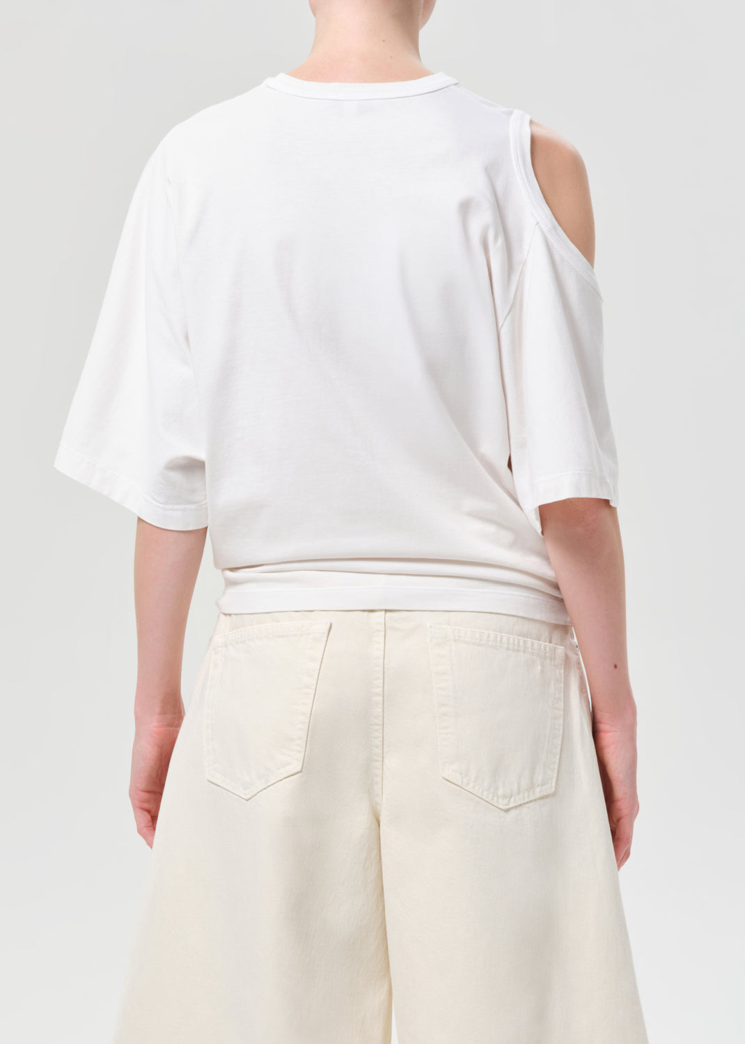 Shoulder Cut Out T-Shirt in White Ash