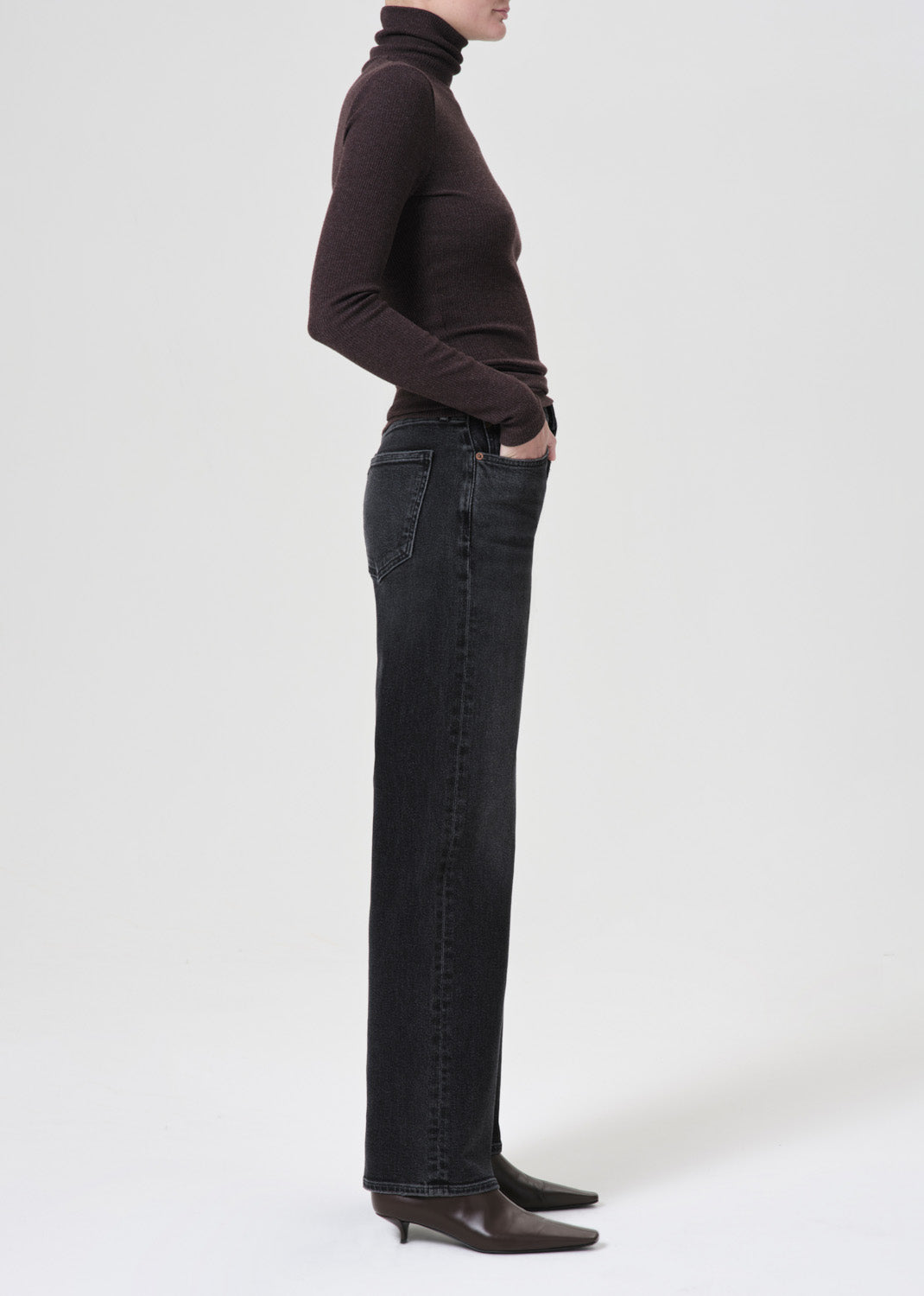 Harper Straight Jean (Stretch) in Hush side