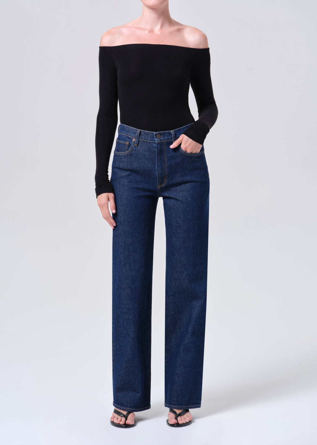 Harper Straight Jean (Stretch) in Reissue