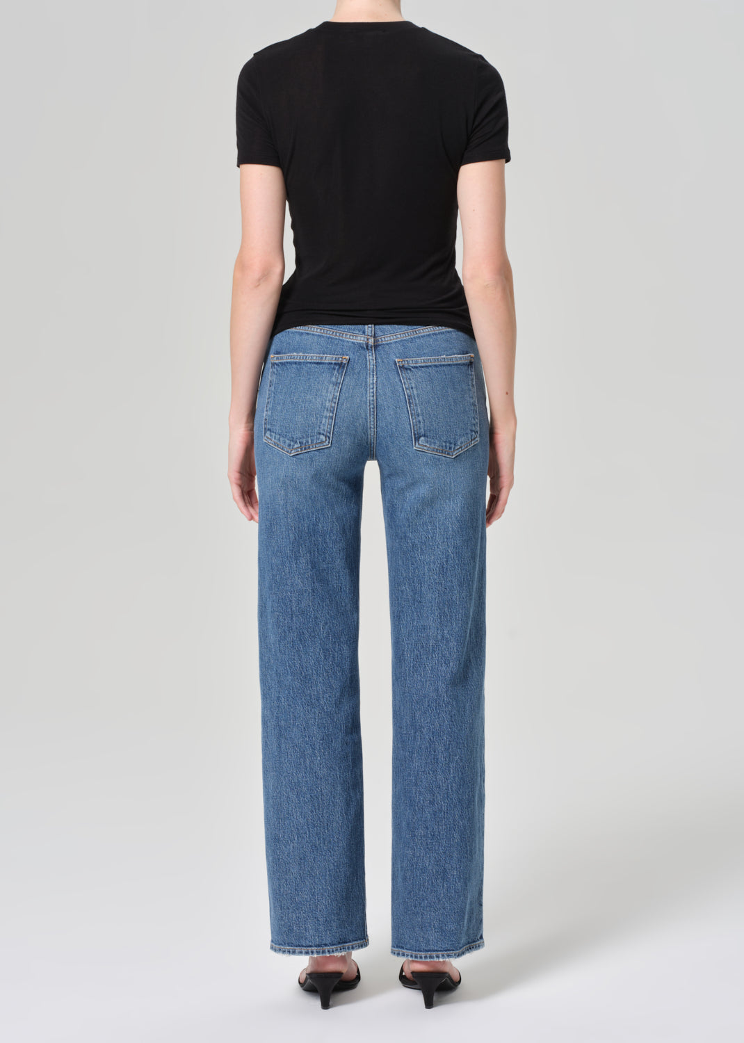 Harper Straight Jean (Stretch) in Fix back