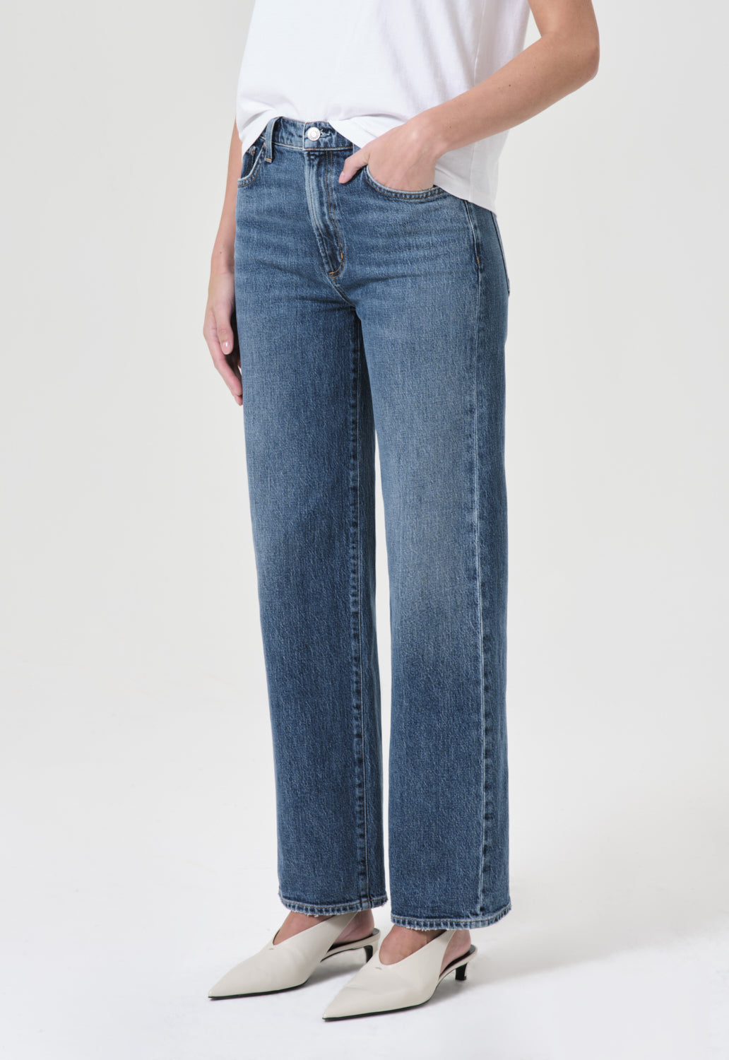 Harper Straight Jean in Fix front